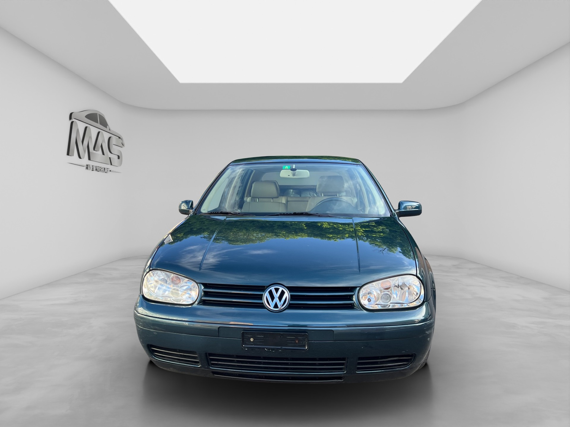 VW Golf 2.3 Highline-image-1