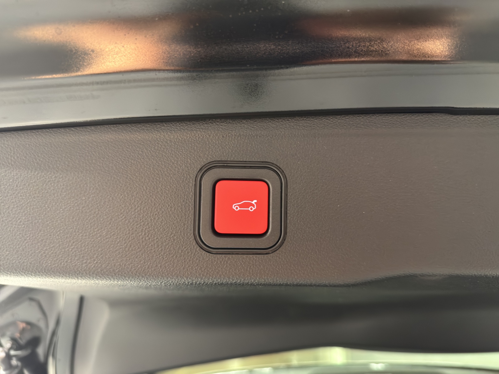 JEEP Avenger 1.2 MHEV Summit&Sky-image-11