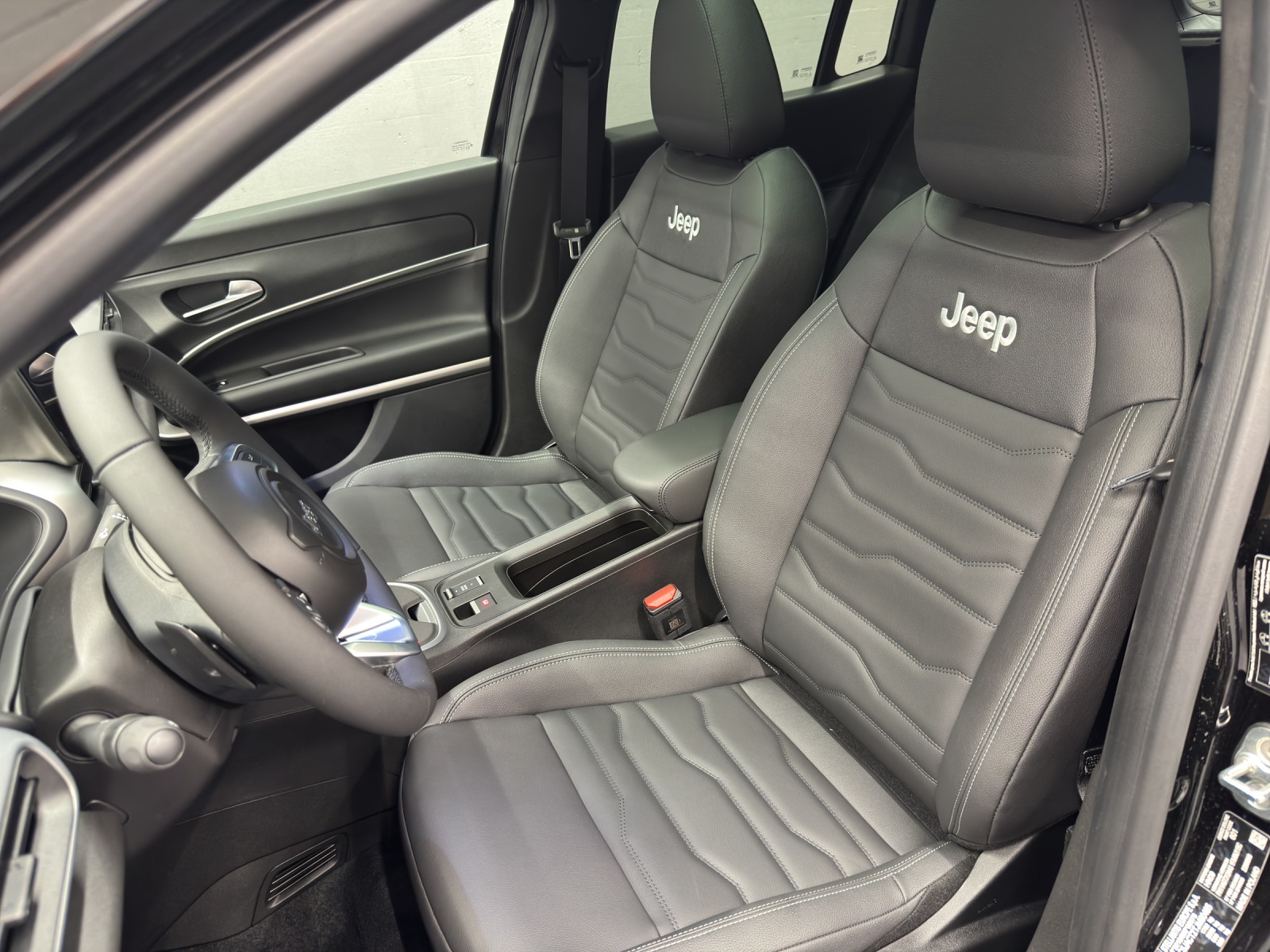 JEEP Avenger 1.2 MHEV Summit&Sky-image-15