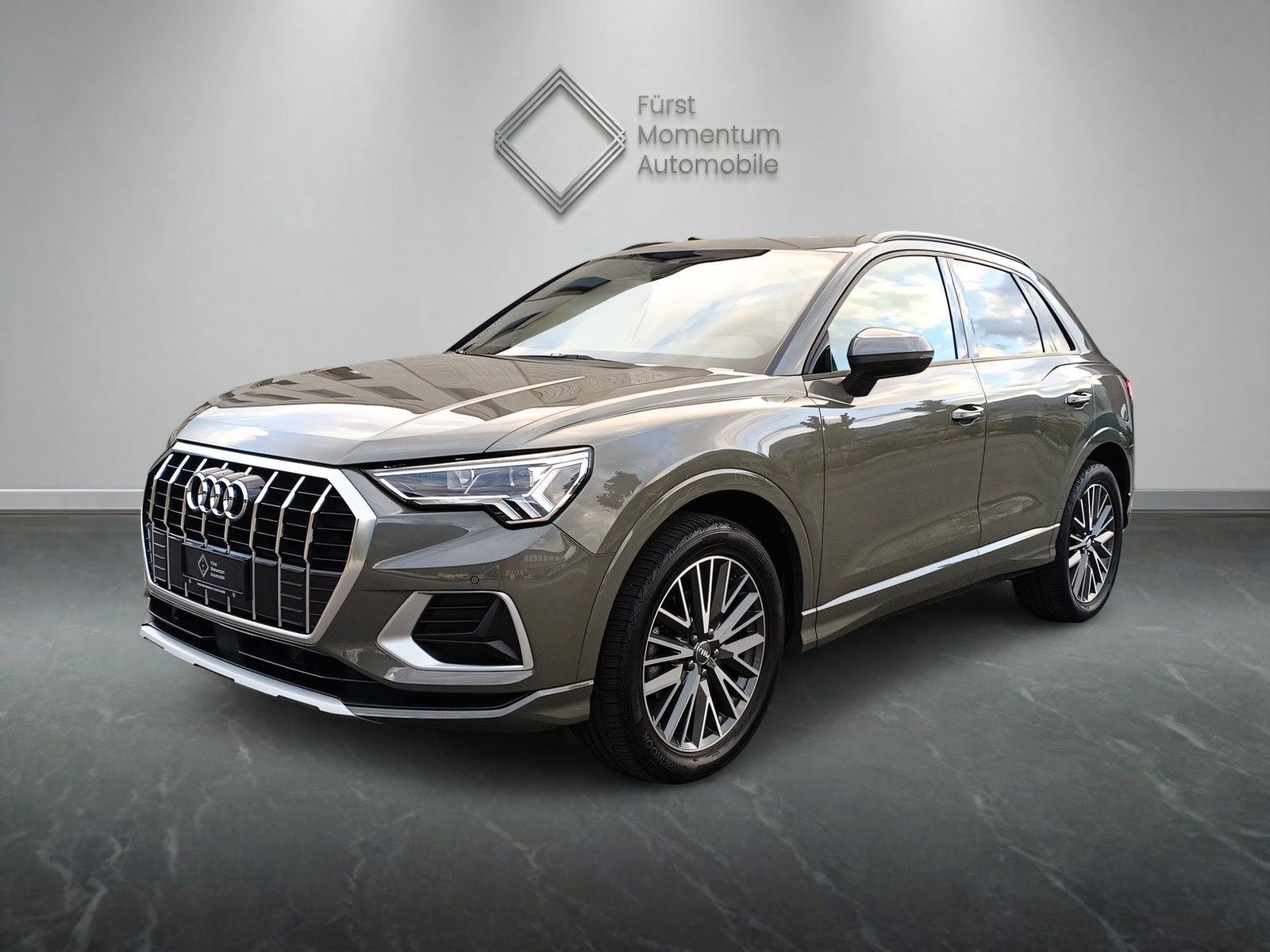 AUDI Q3 35 TFSI advanced S-tronic-image-2