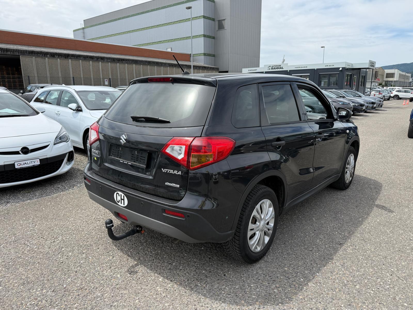 SUZUKI Vitara 1.6 VVT Unico 4x4-image-3