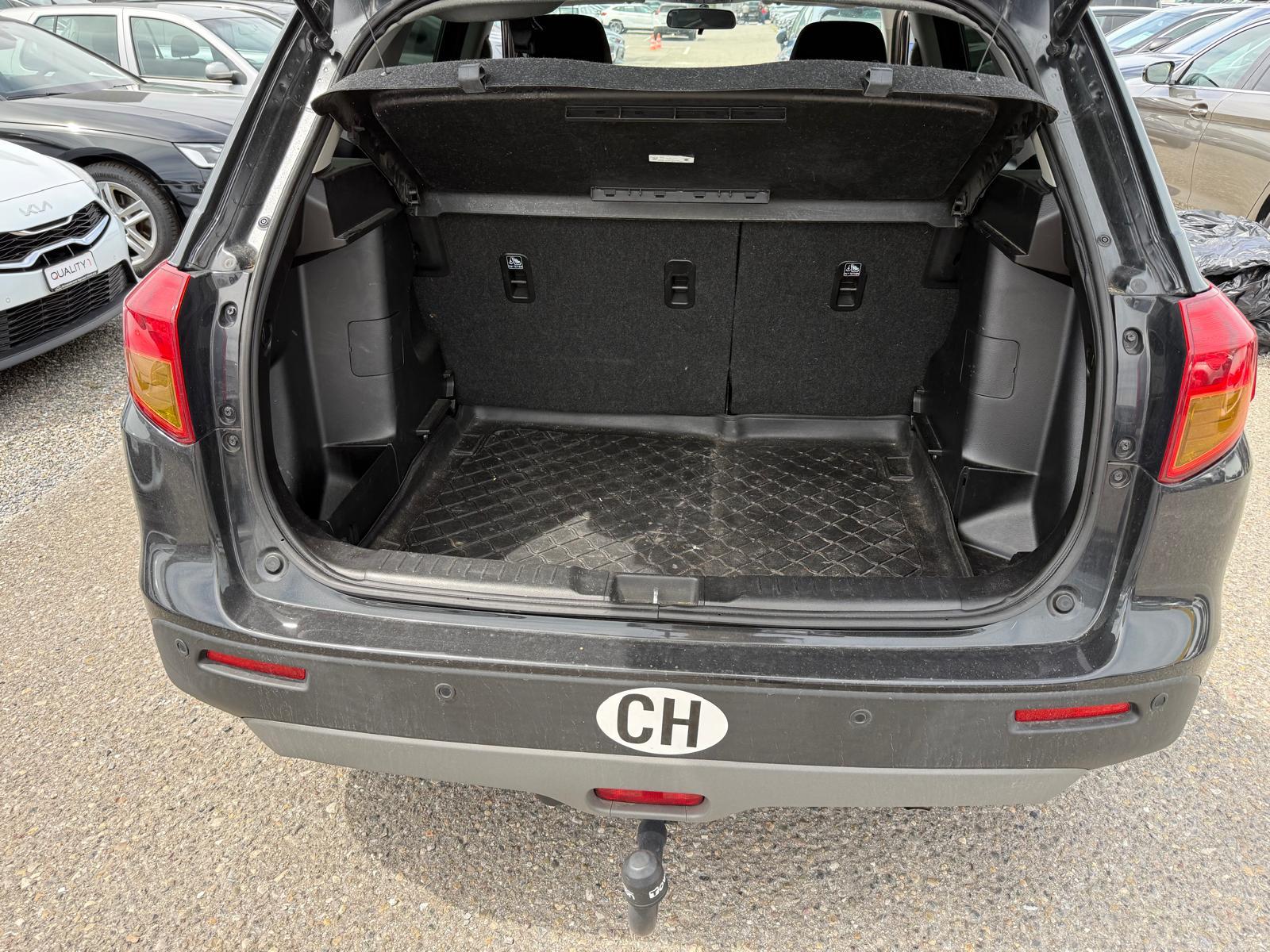 SUZUKI Vitara 1.6 VVT Unico 4x4-image-12