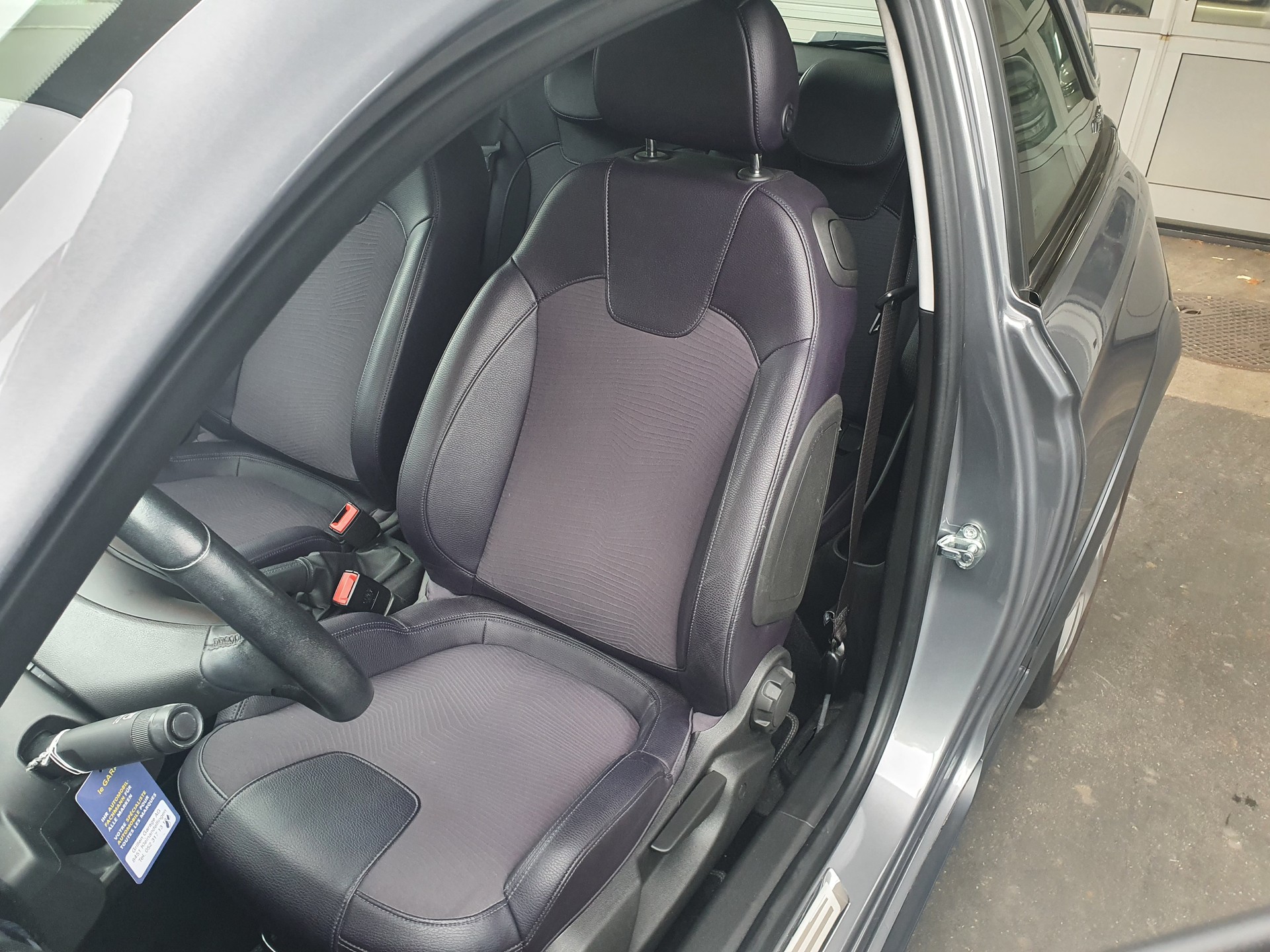 OPEL Adam 1.0 ecoFLEX Turbo ROCKS-image-6