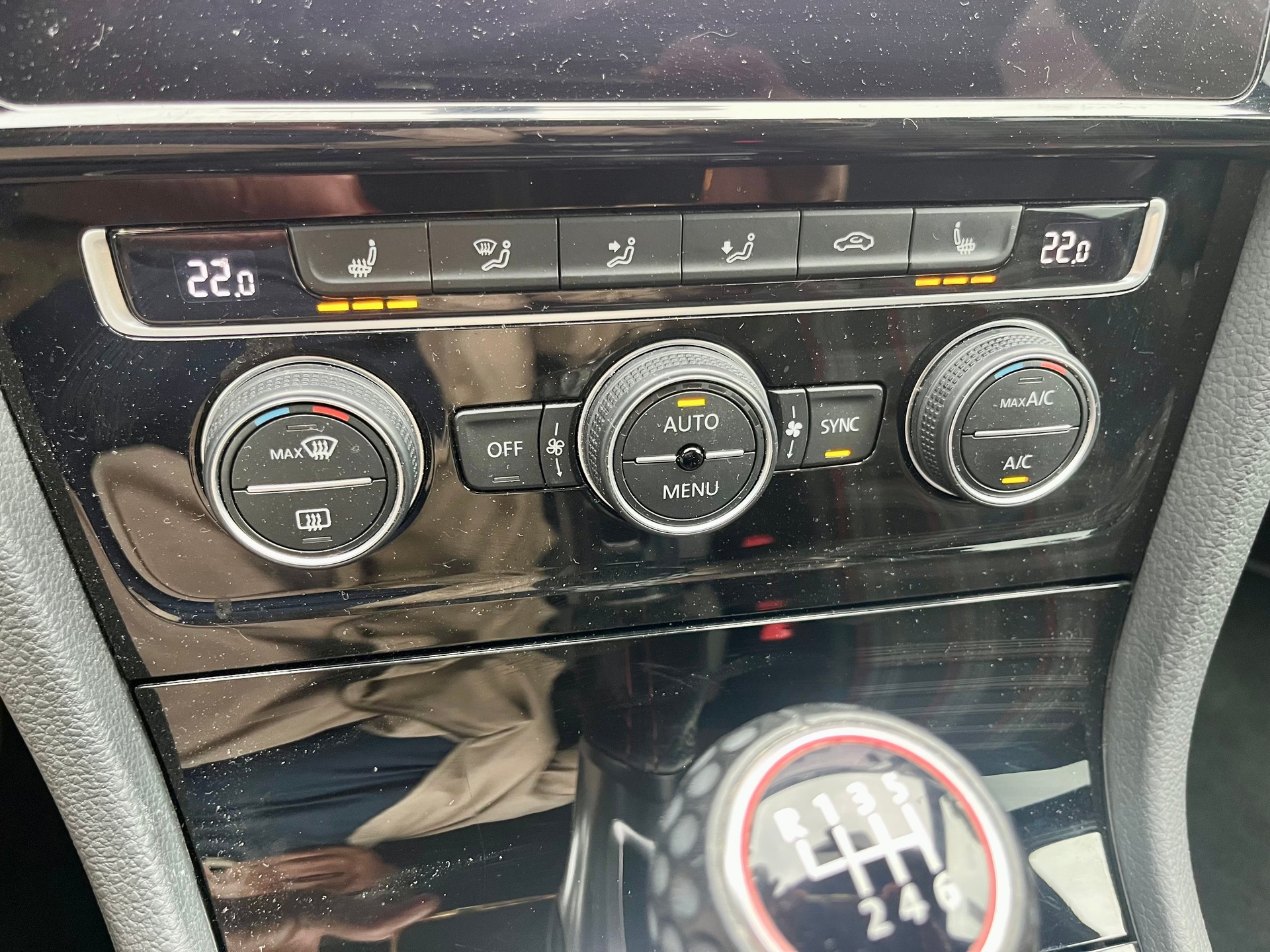 VW Golf 2.0 TSI GTI Performance-image-15
