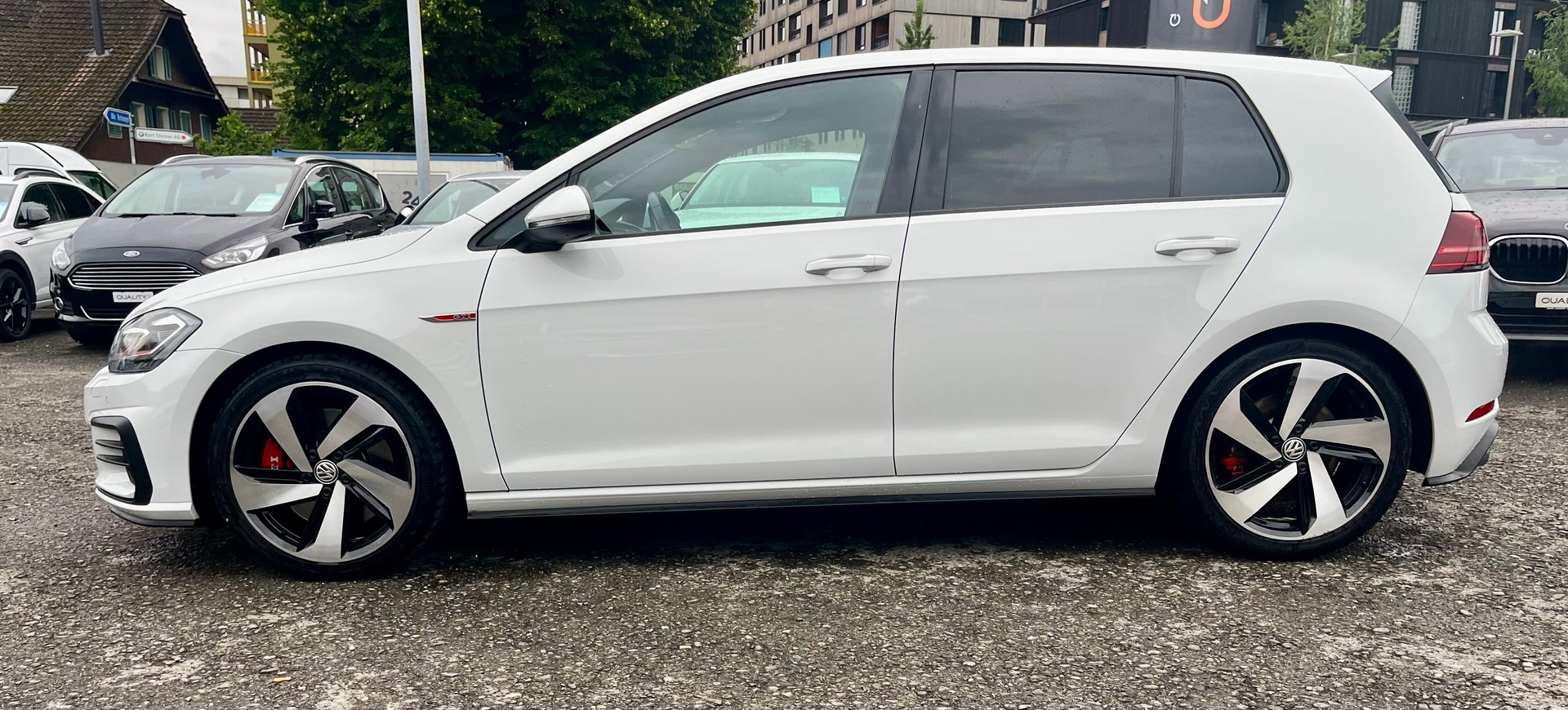 VW Golf 2.0 TSI GTI Performance-image-10