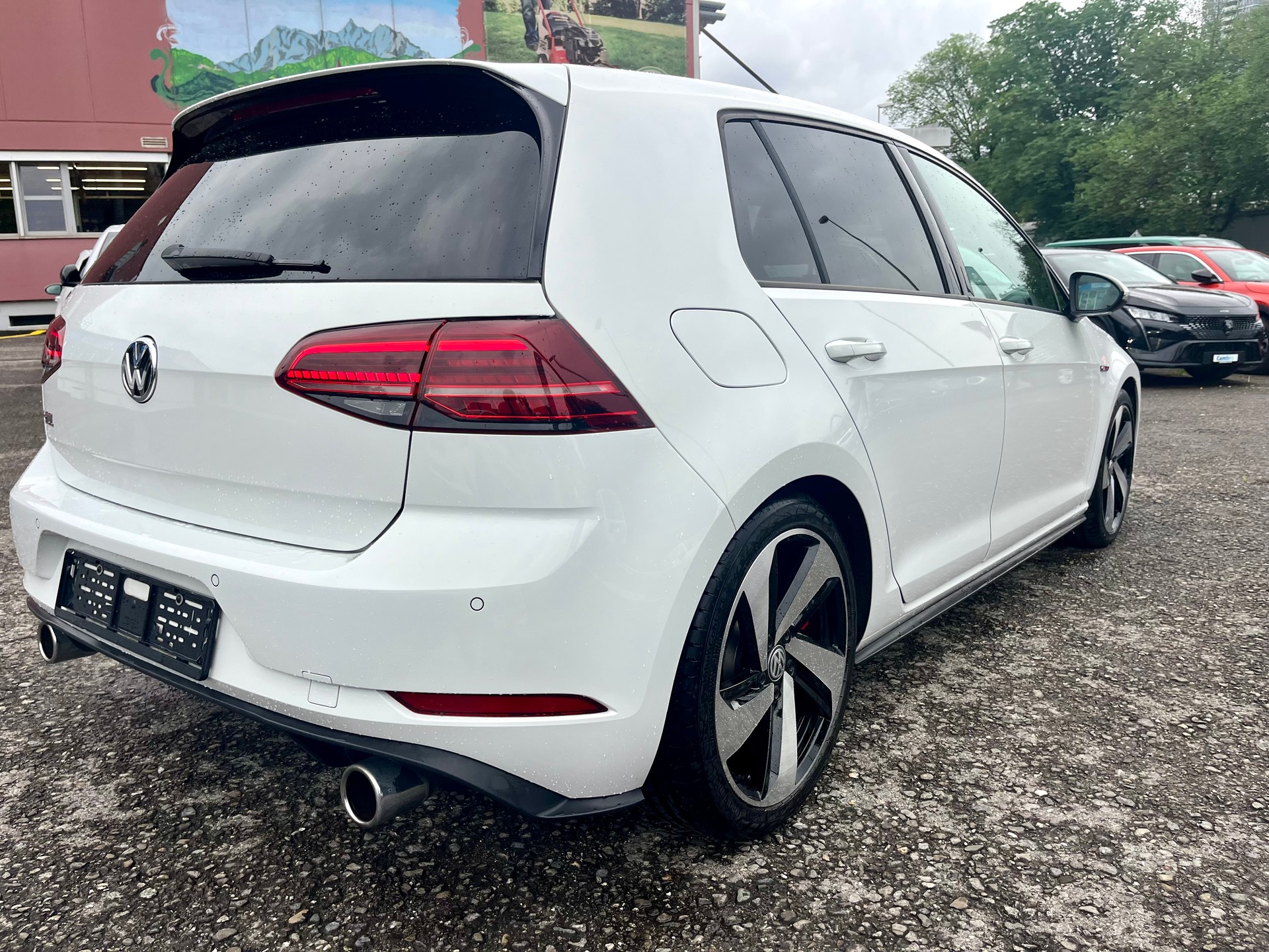 VW Golf 2.0 TSI GTI Performance-image-6