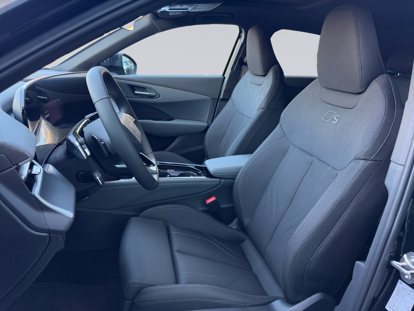 AUDI Q3 Sportback 110 kW TFSI S tronic-image-6