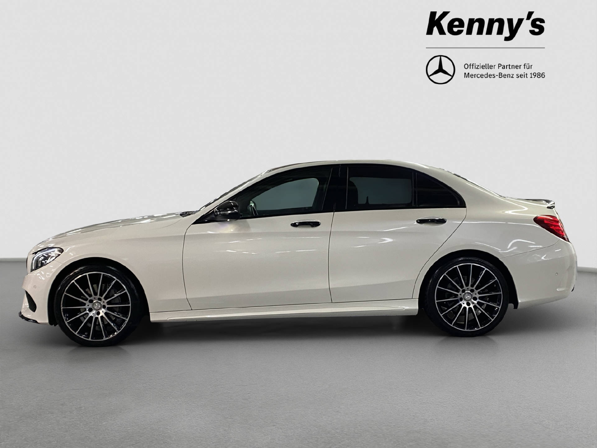 MERCEDES-BENZ C 200 AMG Line 4MATIC-image-2