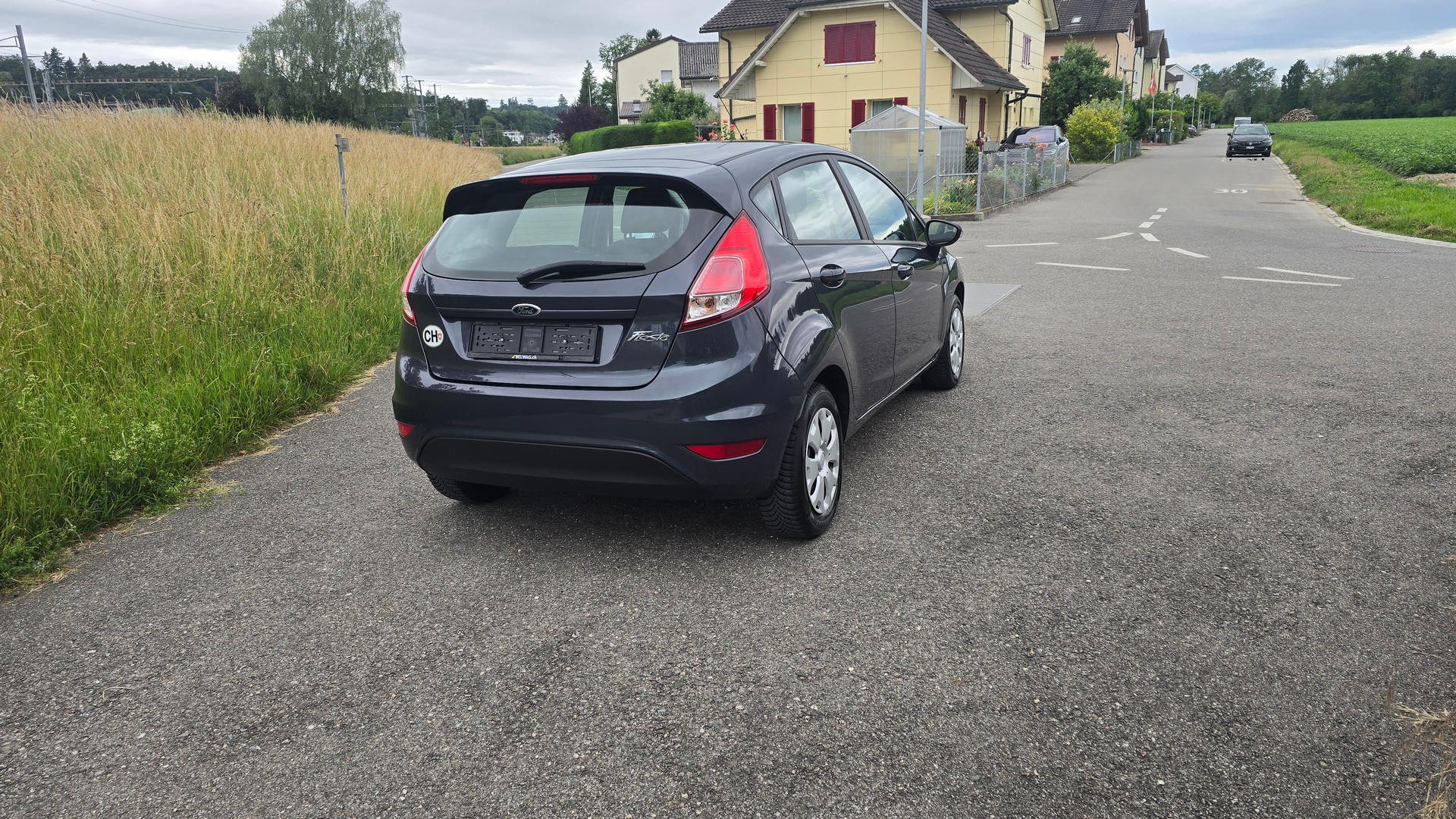 FORD Fiesta 1.0 Trend 1.25-image-4