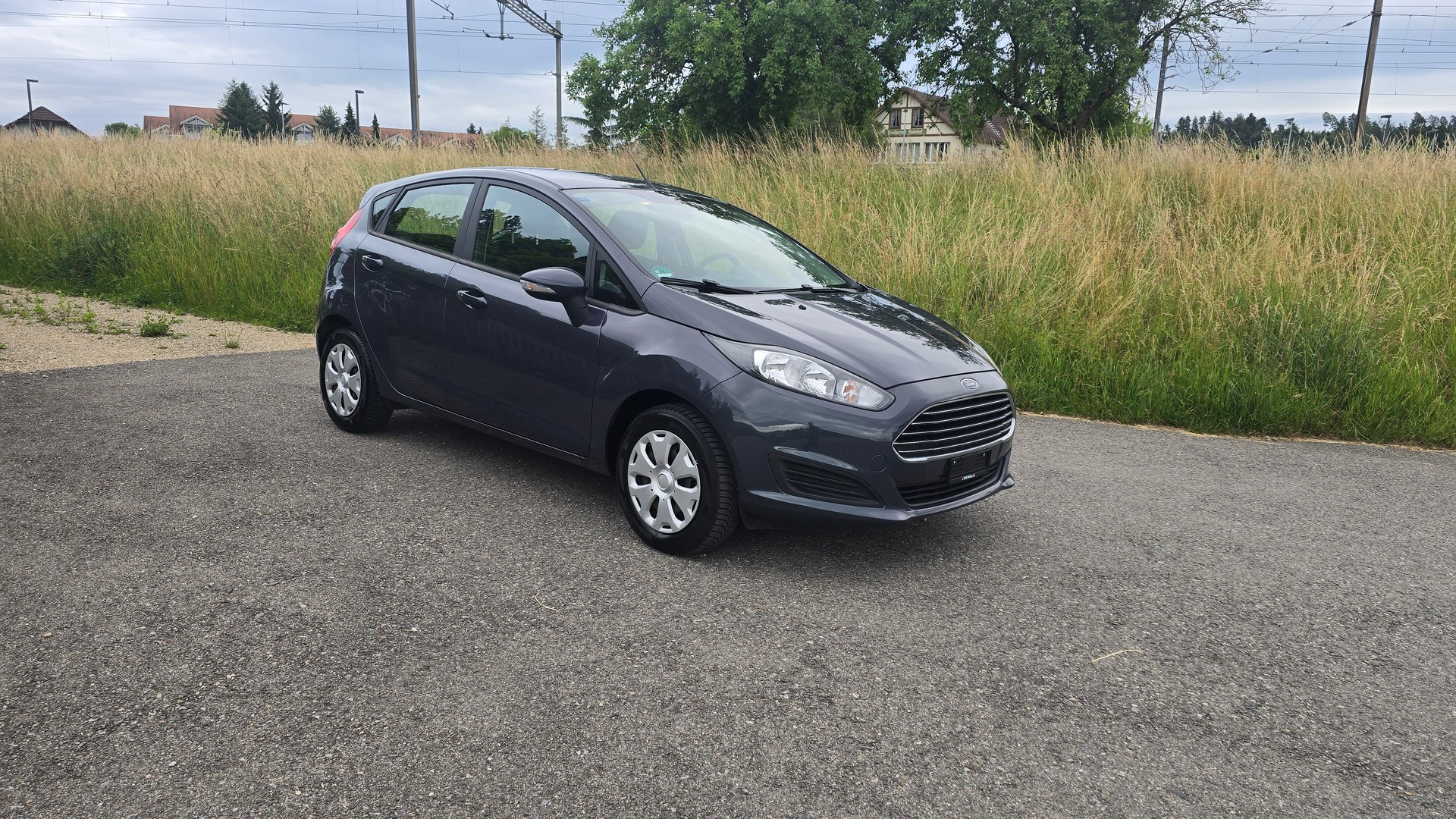 FORD Fiesta 1.0 Trend 1.25-image-3