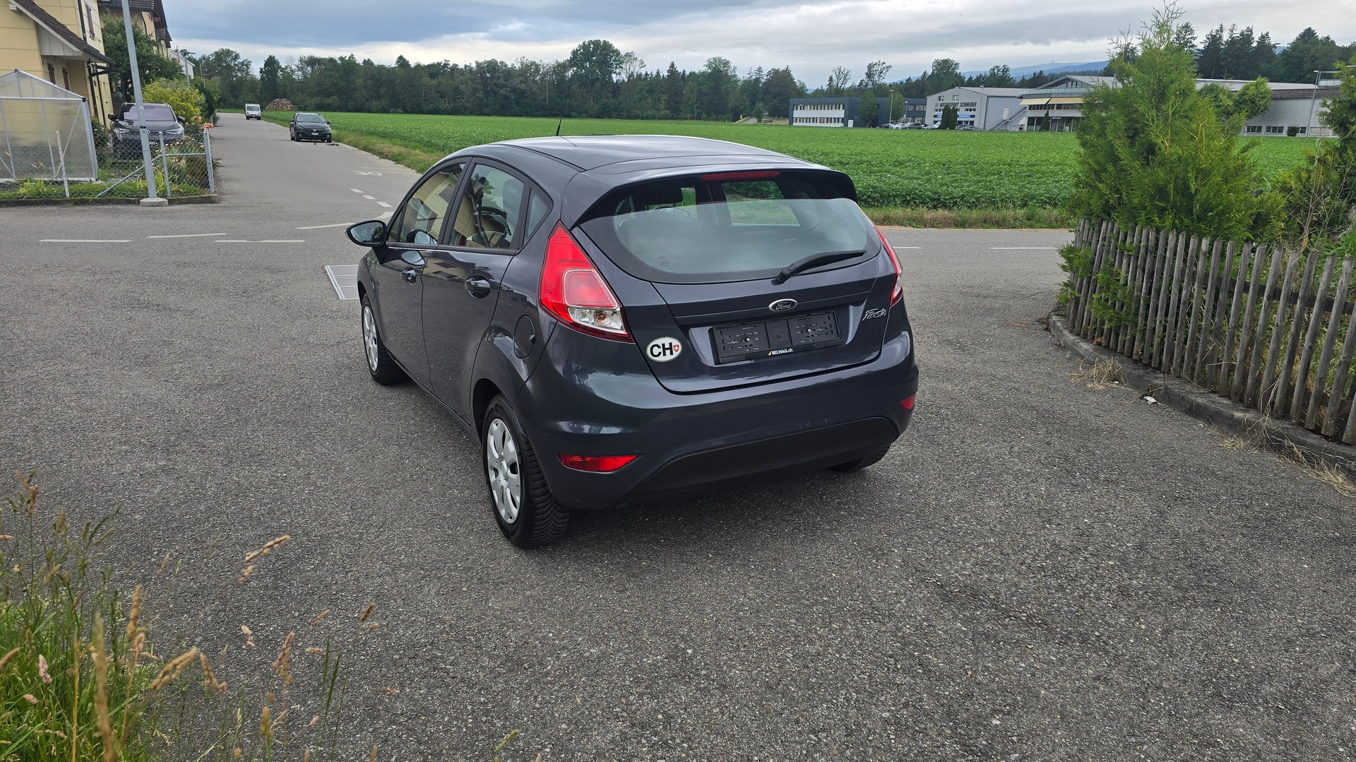FORD Fiesta 1.0 Trend 1.25-image-5