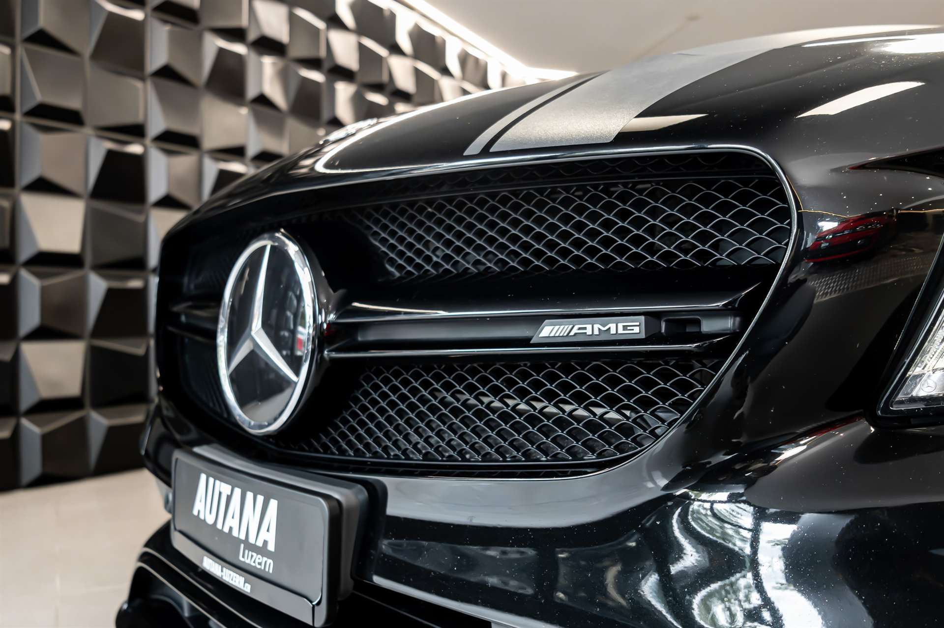 MERCEDES-BENZ CLA Shooting Brake 45 AMG Yellow Night Edition 4Matic Speed.-image-27