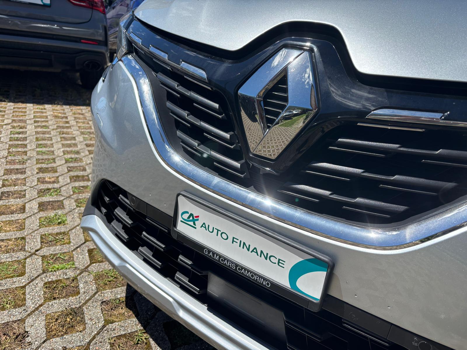 RENAULT Captur 1.6 E-Tech Edition1 DHT-image-9
