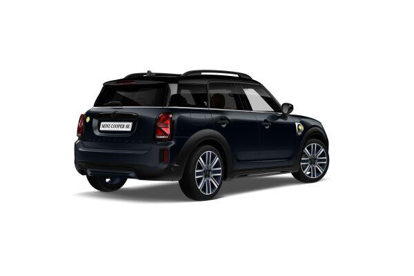 MINI Countryman 1.5i Cooper SE ALL4-image-3