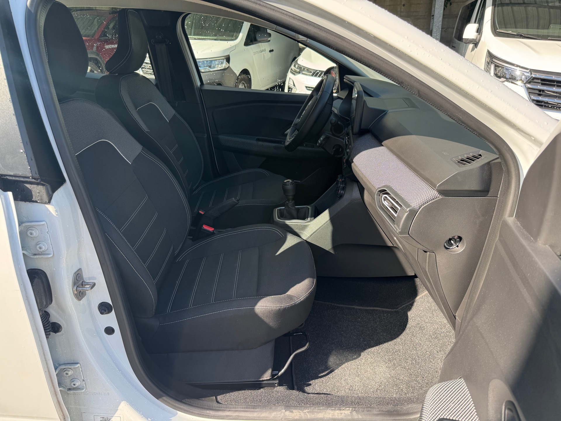 DACIA Sandero TCe 90 Expression-image-8