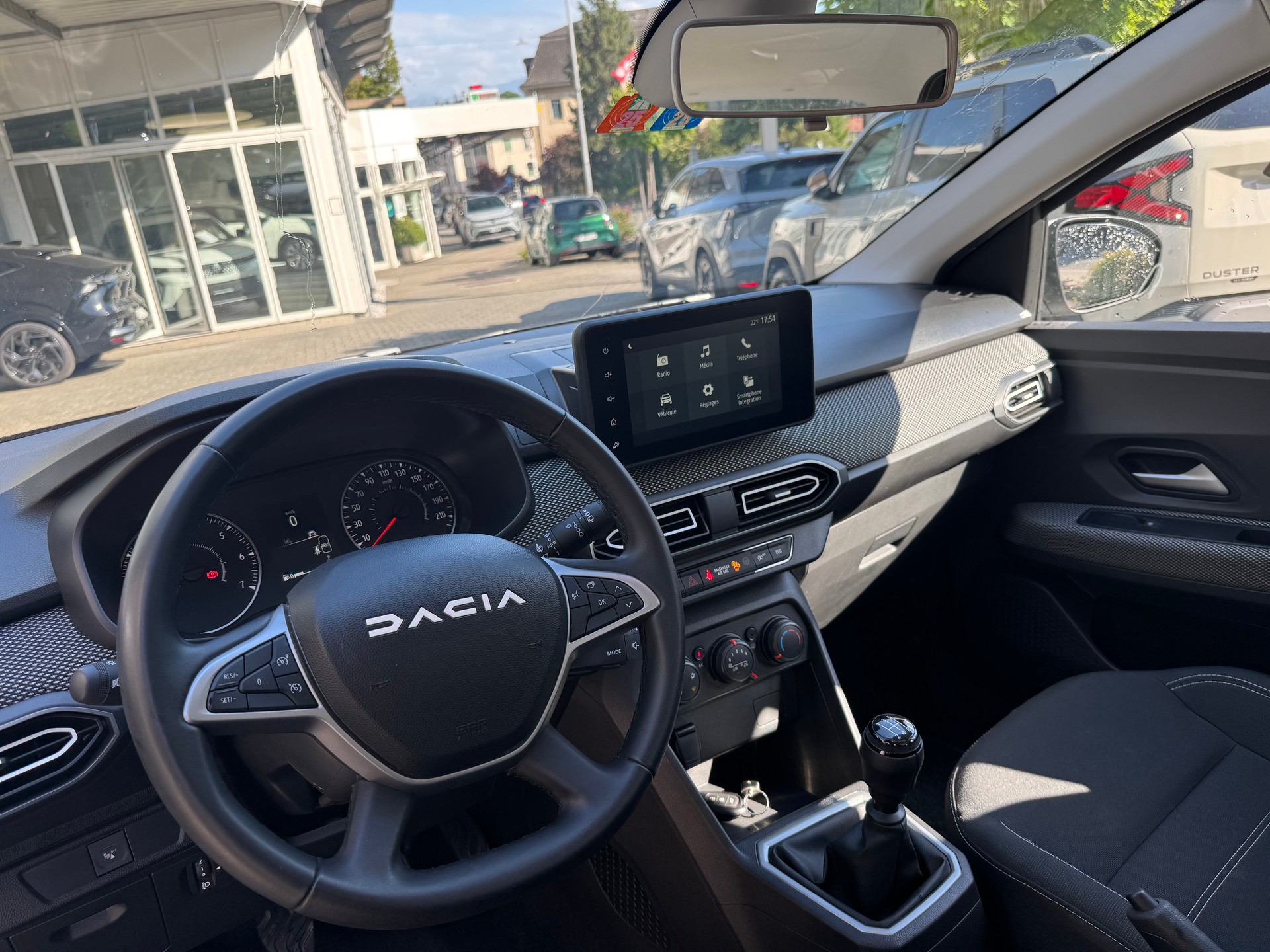DACIA Sandero TCe 90 Expression-image-12