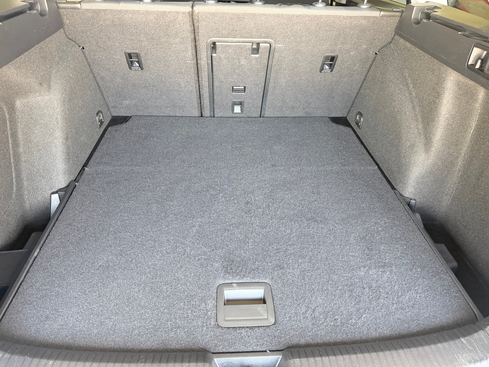 VW Golf Variant 2.0 TDI Life DSG-image-11