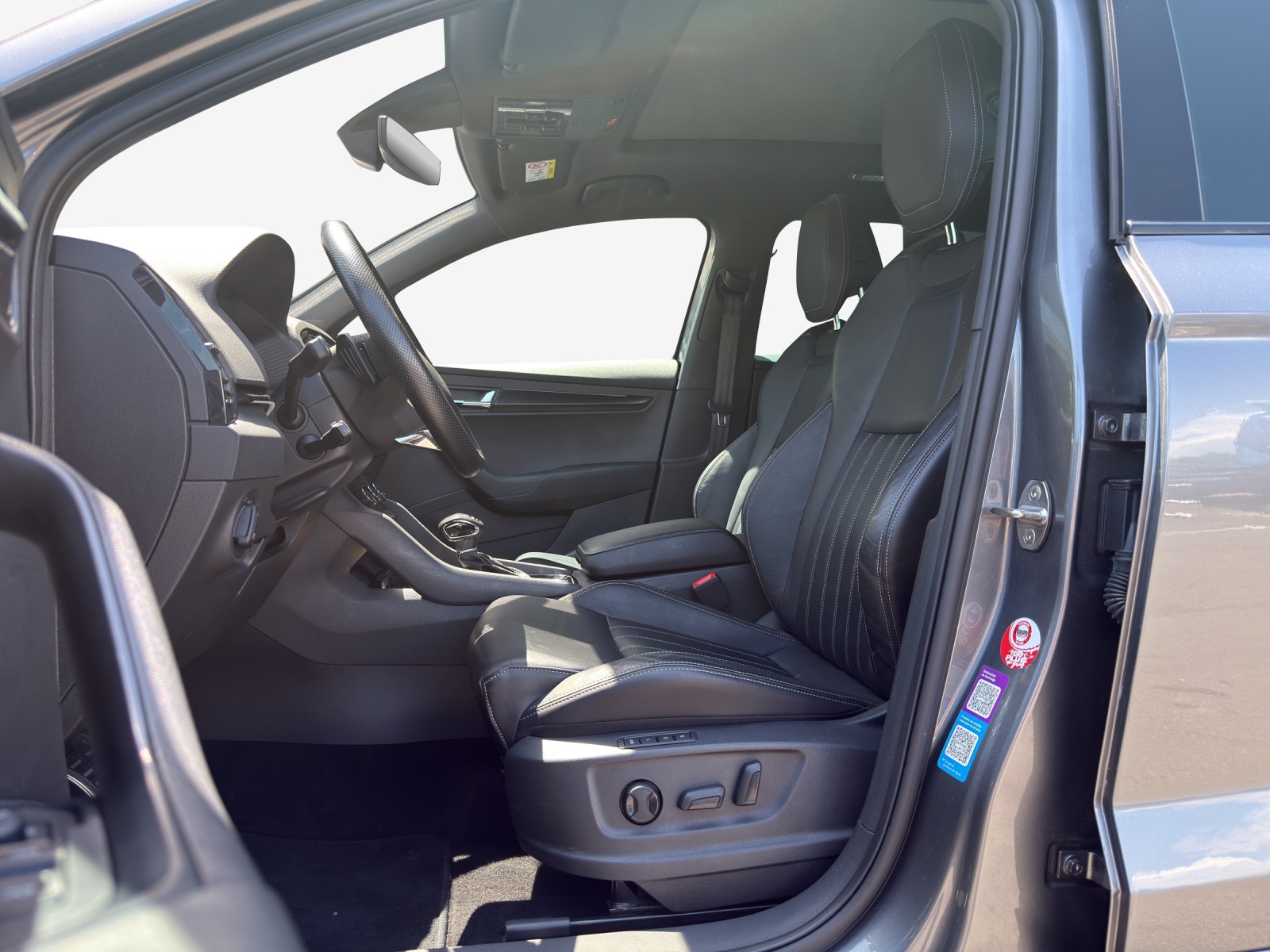 SKODA Karoq 2.0 TSI SportLine 4x4 DSG-image-7