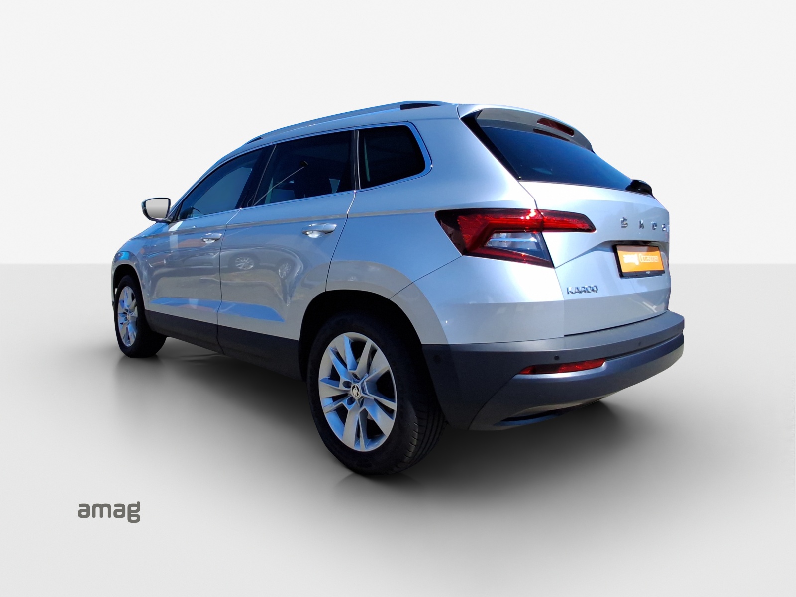 SKODA Karoq 2.0 TDI CR Style 4x4 DSG-showroom-element-2