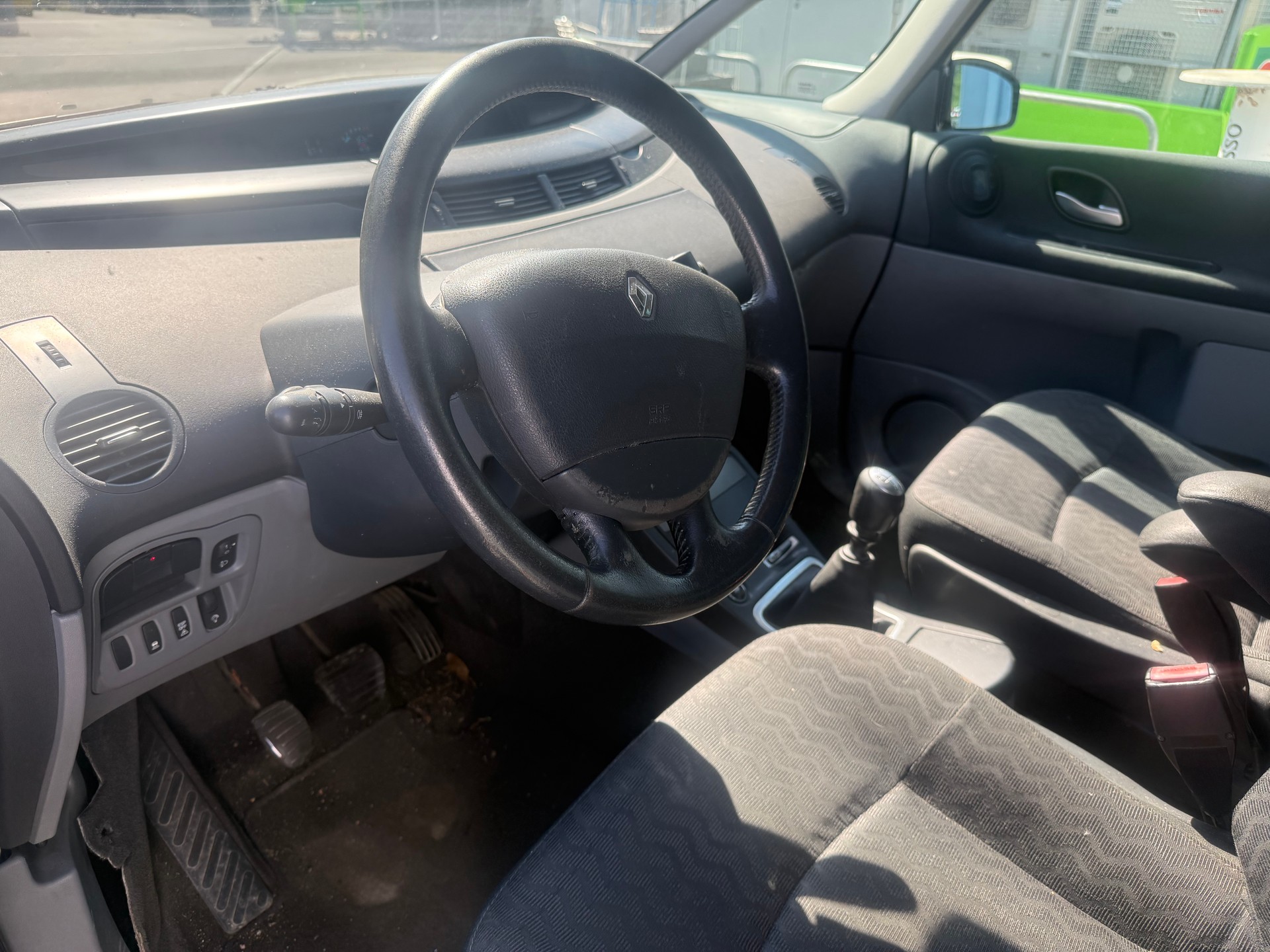 RENAULT Espace 2.0 dCi Dynamique-image-8