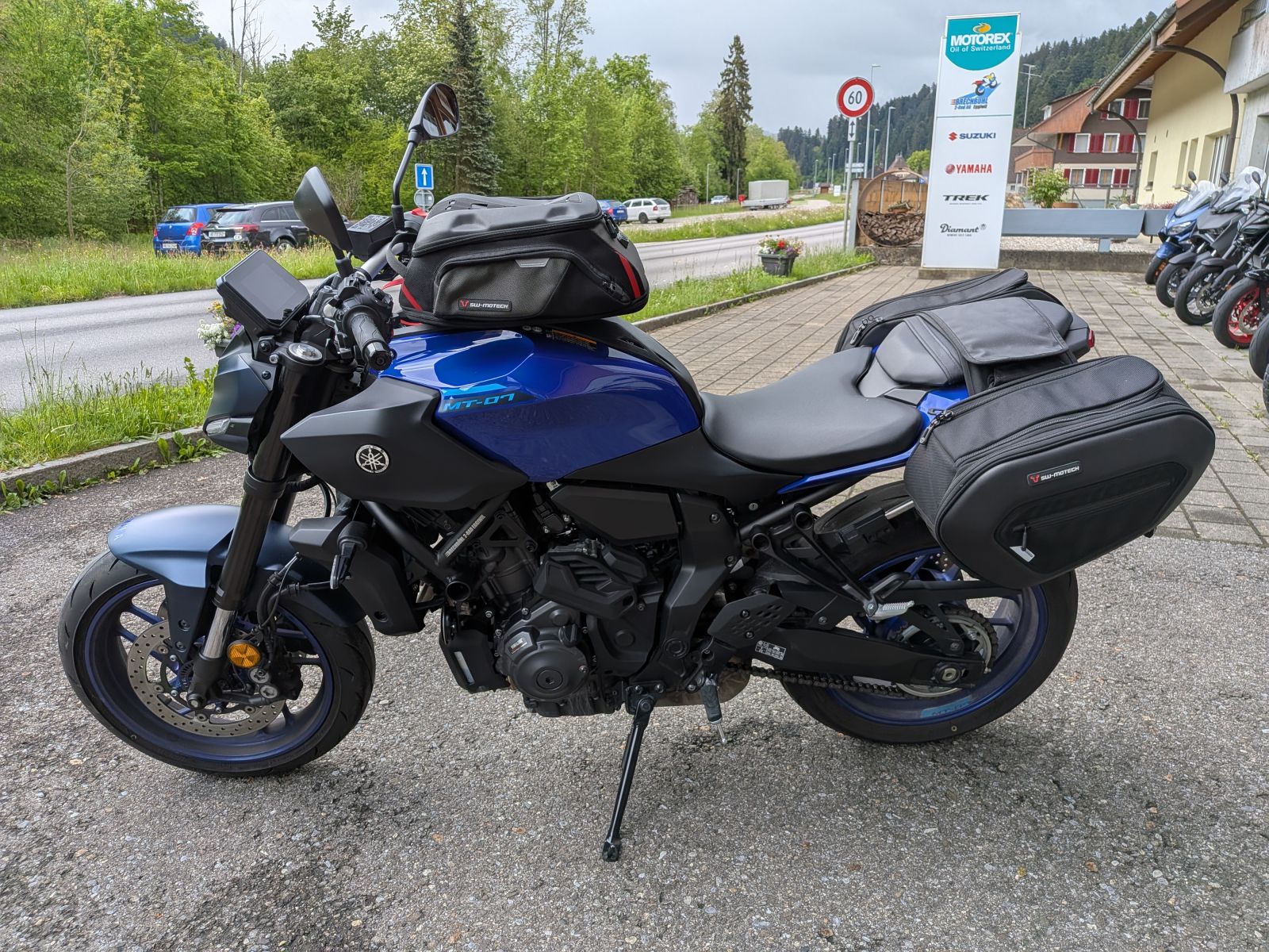 YAMAHA MT-07 Y-AMT-image-3