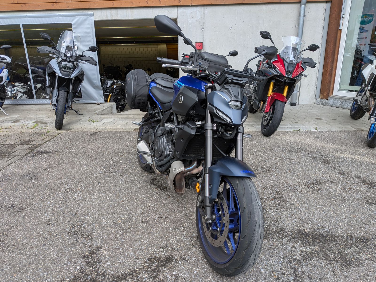 YAMAHA MT-07 Y-AMT-image-1