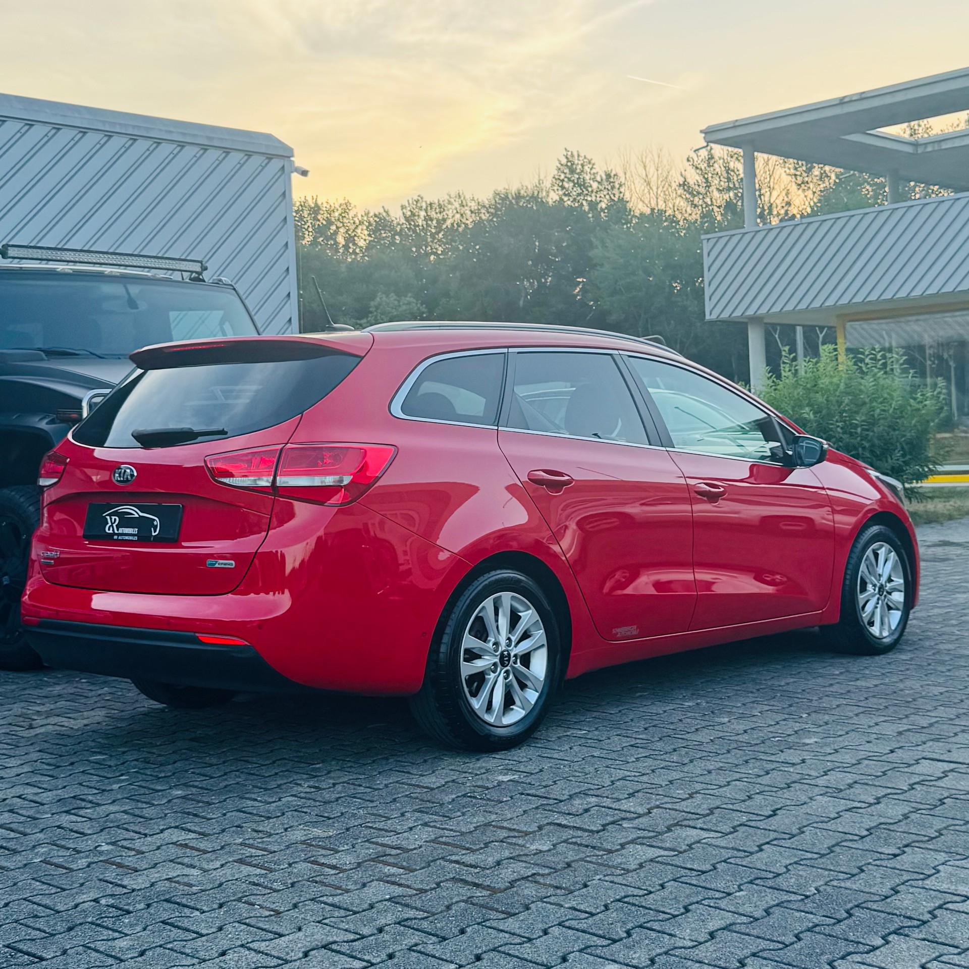 KIA Cee'd Sportswagon 1.6 CRDi Style DCT-image-2