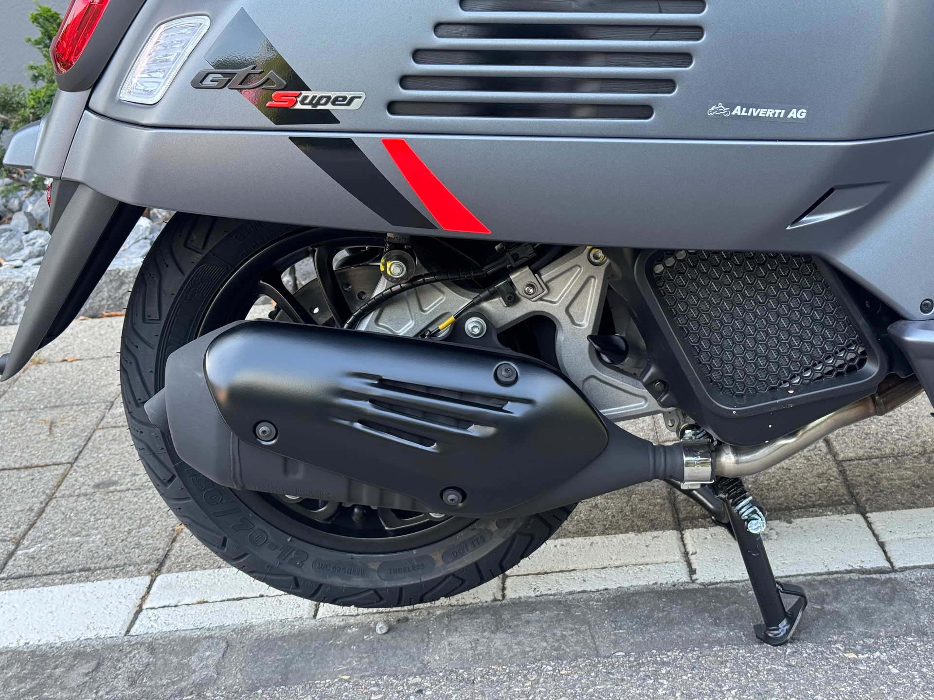 PIAGGIO Vespa GTS 125 Super Sport RST Euro 5+-image-14