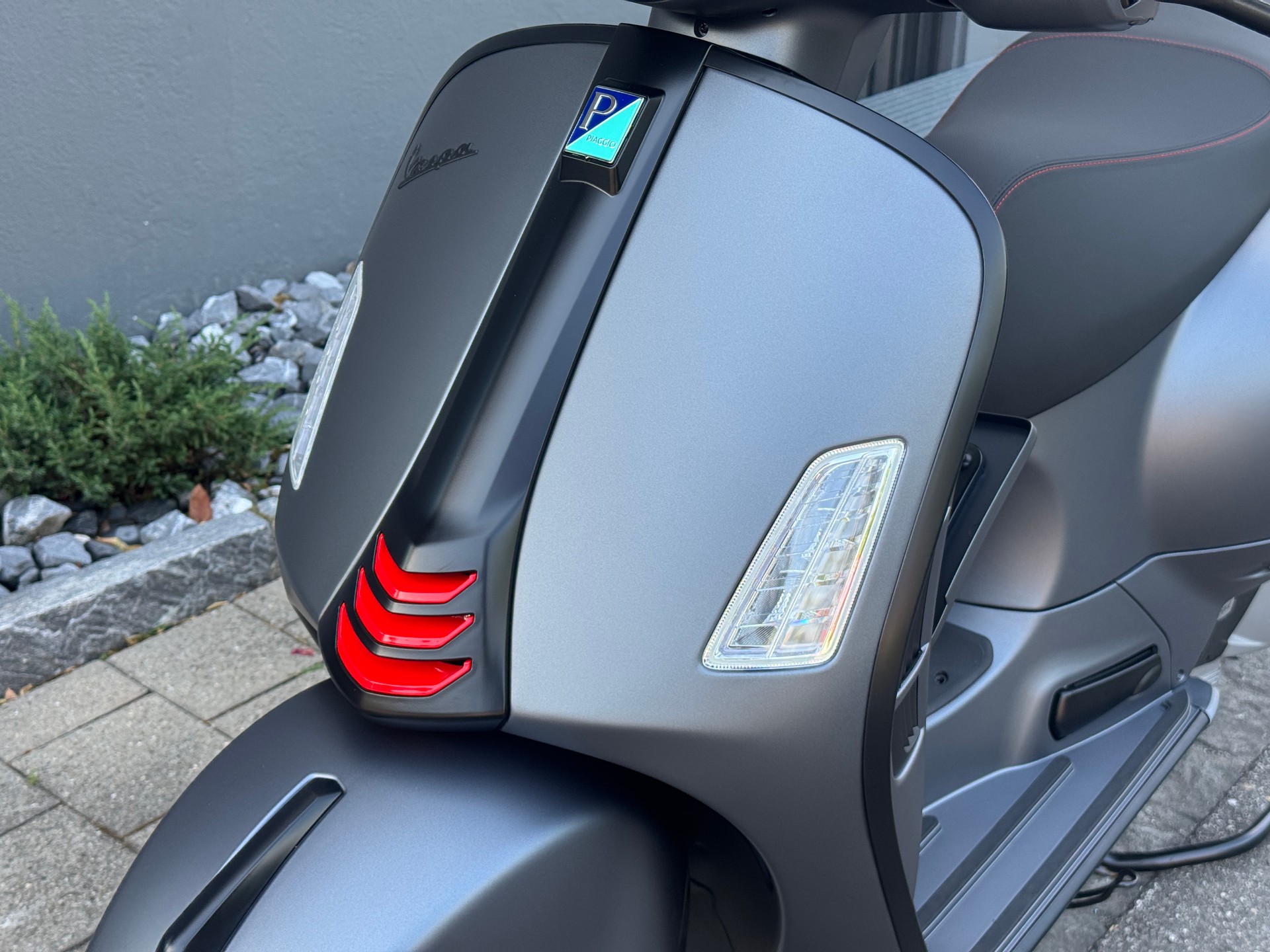 PIAGGIO Vespa GTS 125 Super Sport RST Euro 5+-showroom-element-1