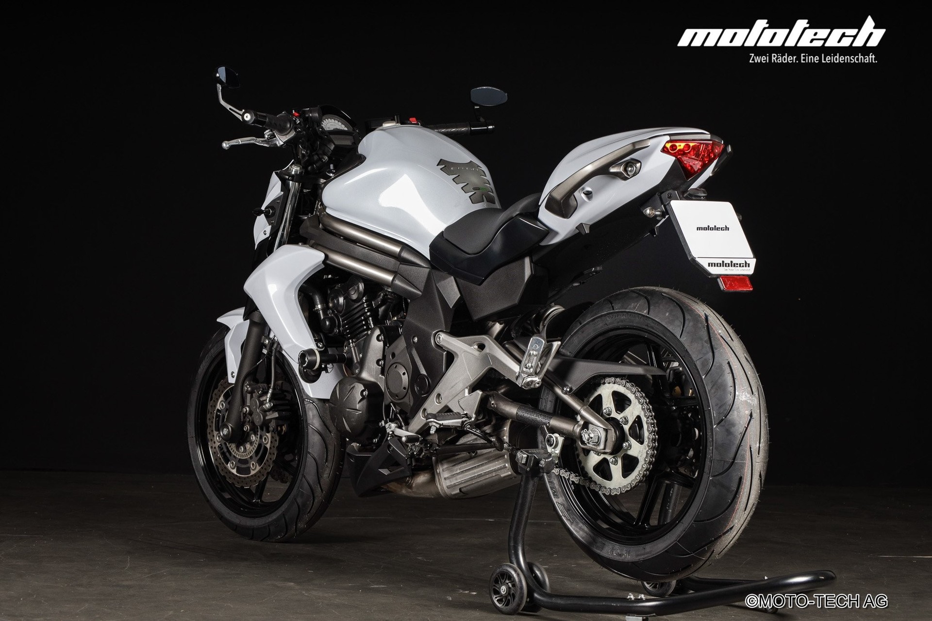KAWASAKI ER-6 n ABS (35kW)-showroom-element-3