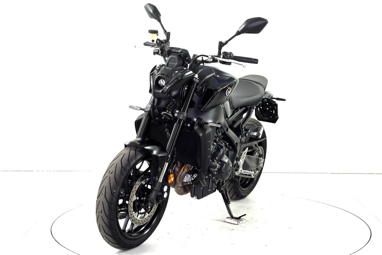 YAMAHA MT-09 ABS-showroom-element-2