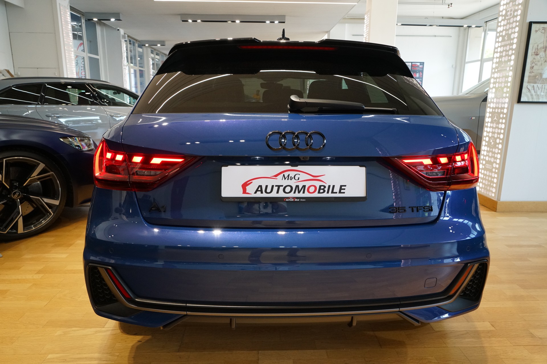 AUDI A1 Sportback 35 TFSI S Line S-tronic-image-6