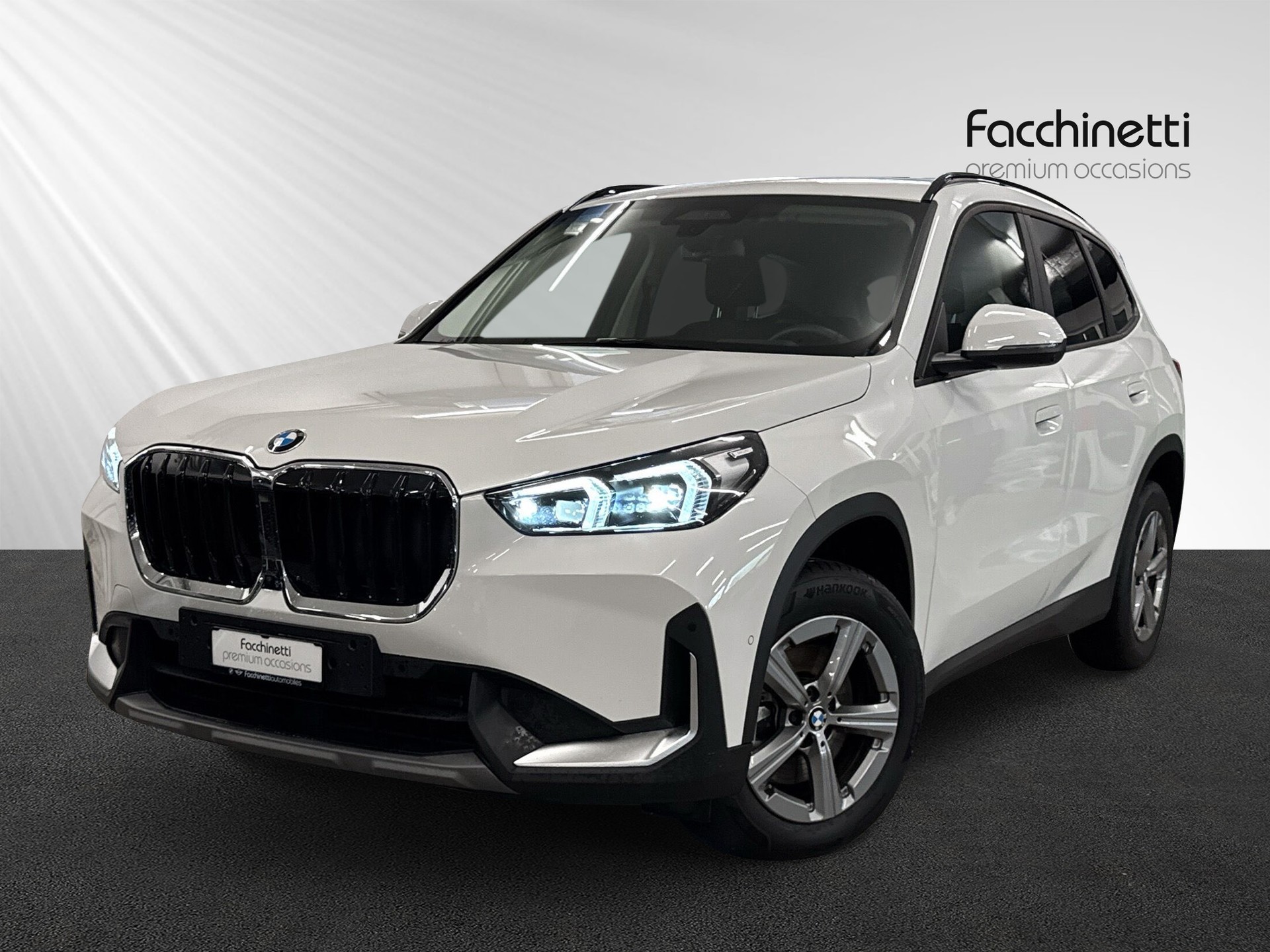 BMW X1 xDrive 23i 48V