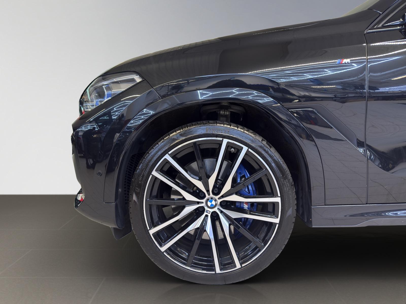 BMW X6 M50i-image-18