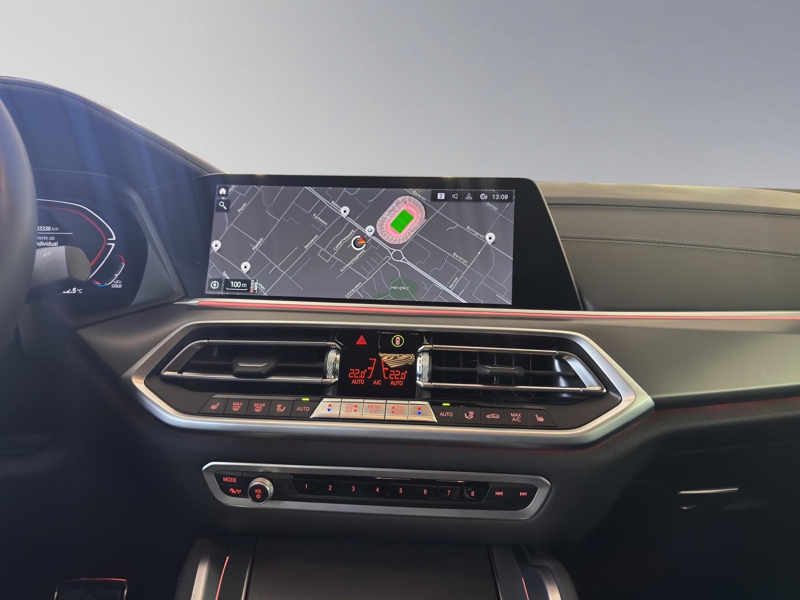 BMW X6 M50i-image-15