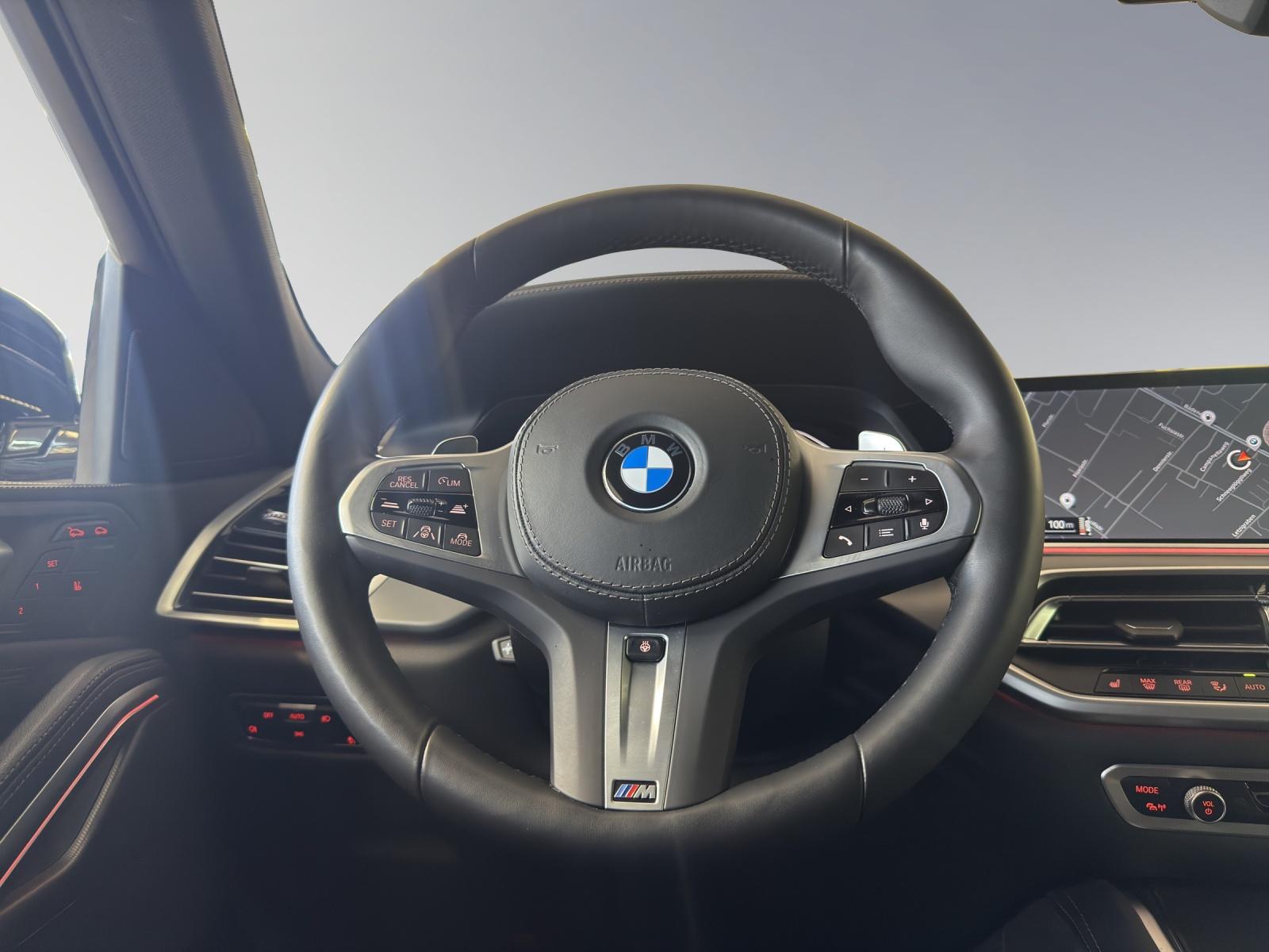 BMW X6 M50i-image-12