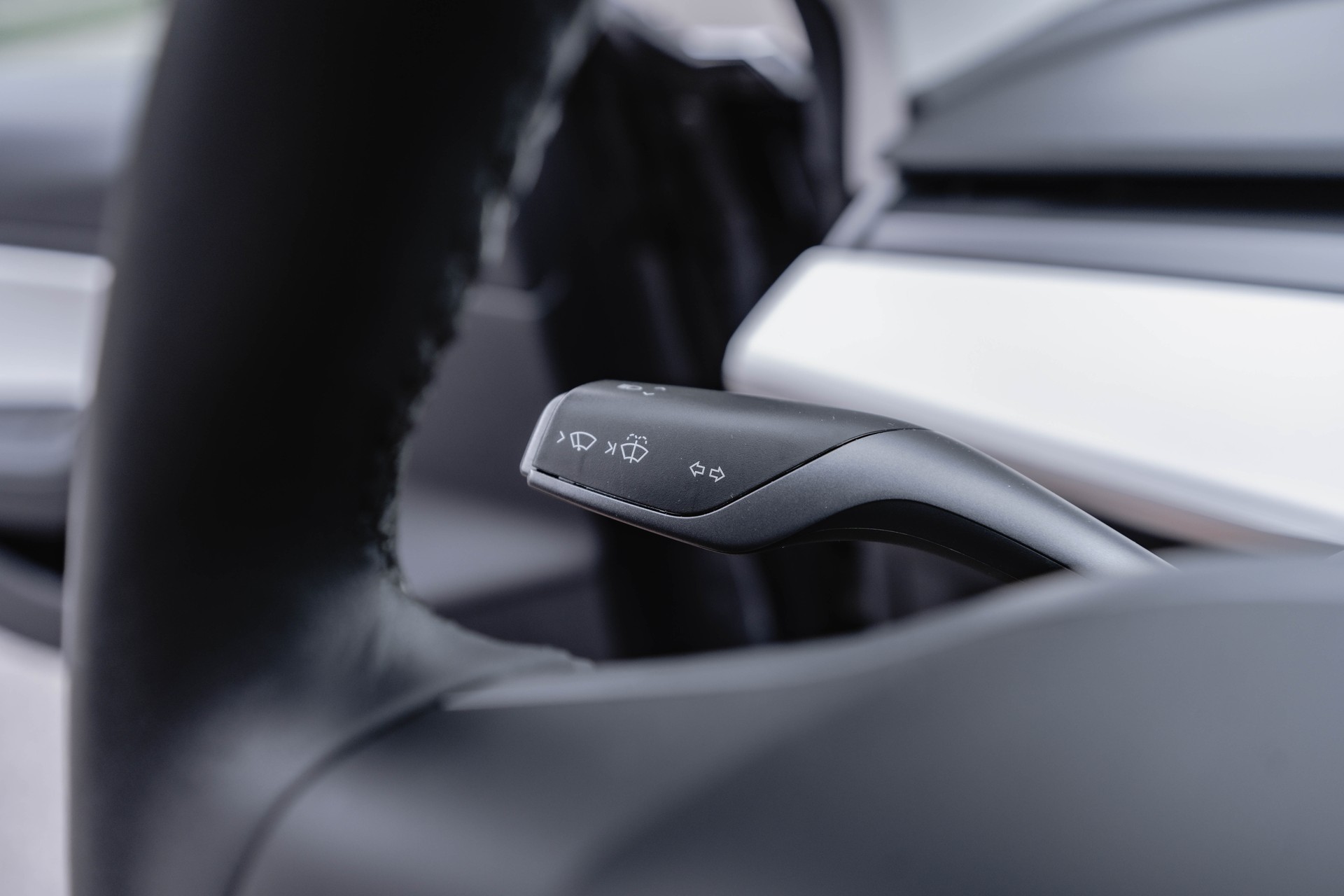 TESLA Model 3 Long Range Dual Motor AWD * FRISCH AB MFK * KI Computer für selbständiges Fahren * Beschleunigungsschub * SOH-image-11