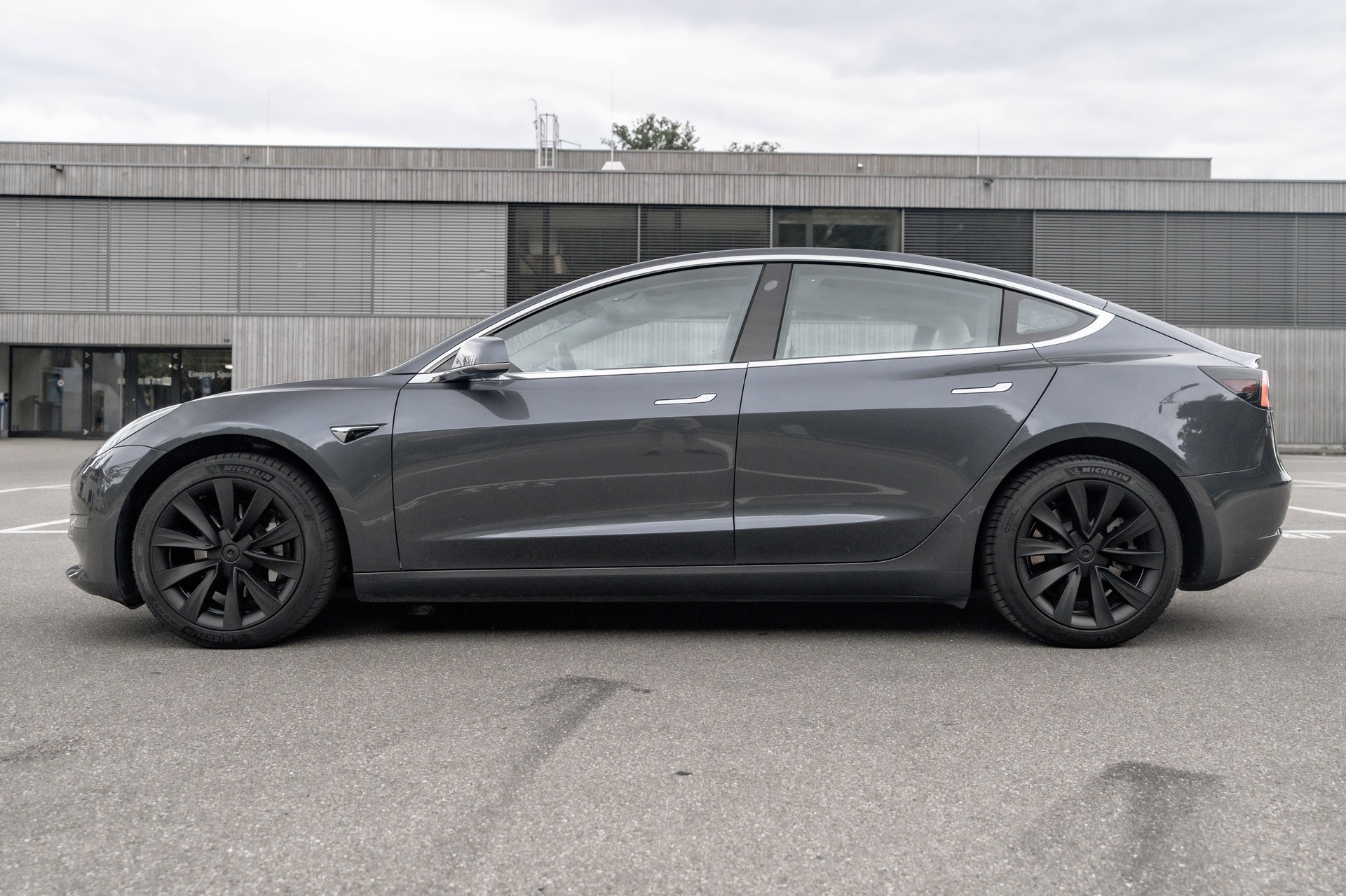 TESLA Model 3 Long Range Dual Motor AWD * FRISCH AB MFK * KI Computer für selbständiges Fahren * Beschleunigungsschub * SOH-image-7