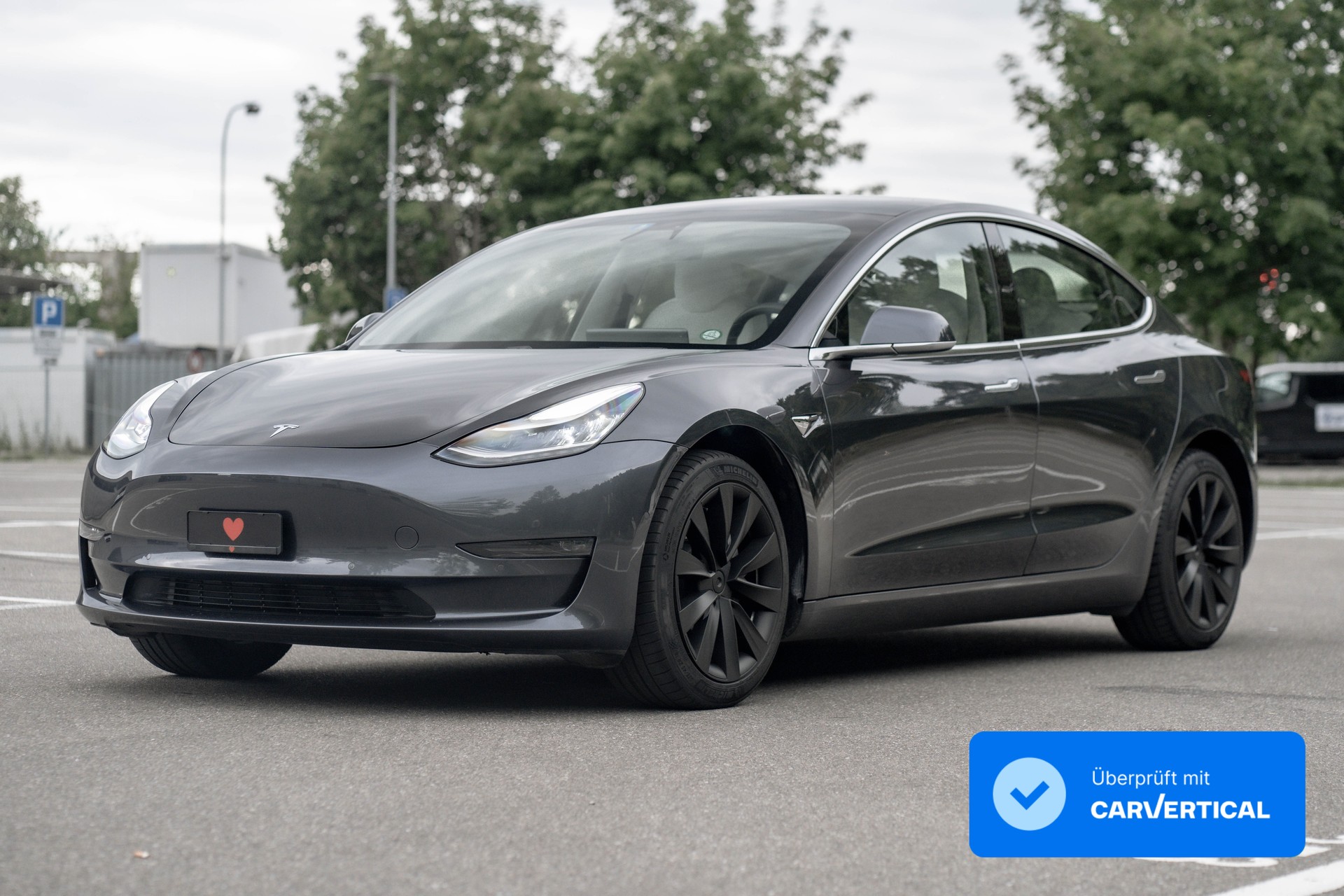 TESLA Model 3 Long Range Dual Motor AWD * FRISCH AB MFK * NEUE BREMSEN VO & HI * Beschleunigungsschub *-image-0
