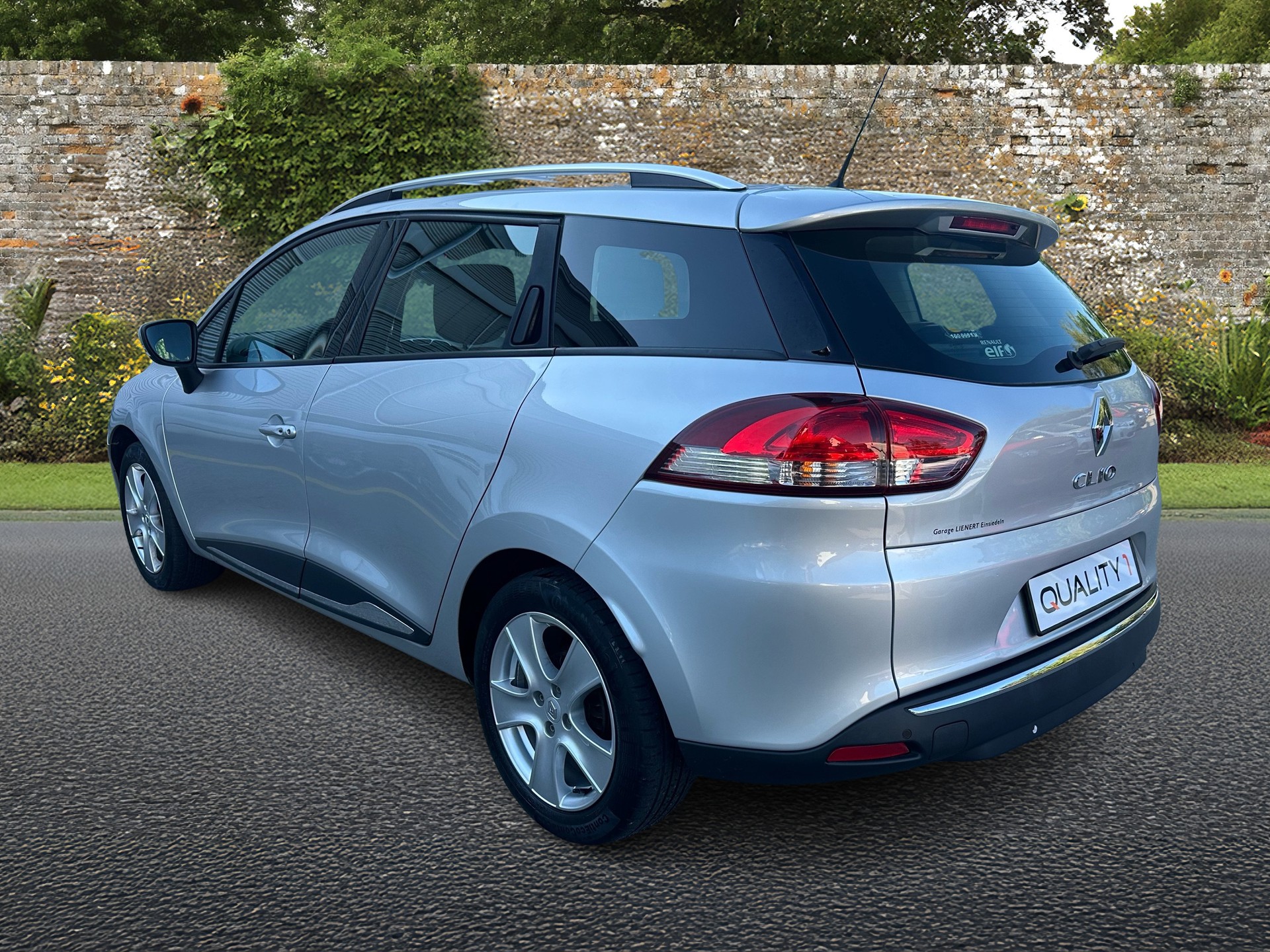 RENAULT Clio Grandtour 1.2 16V T Swiss Edition EDC-image-2