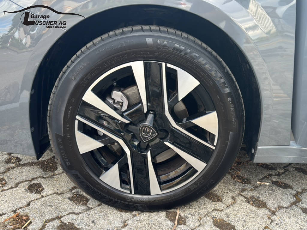 PEUGEOT 208 1.2 PureTech 100 Allure-image-5