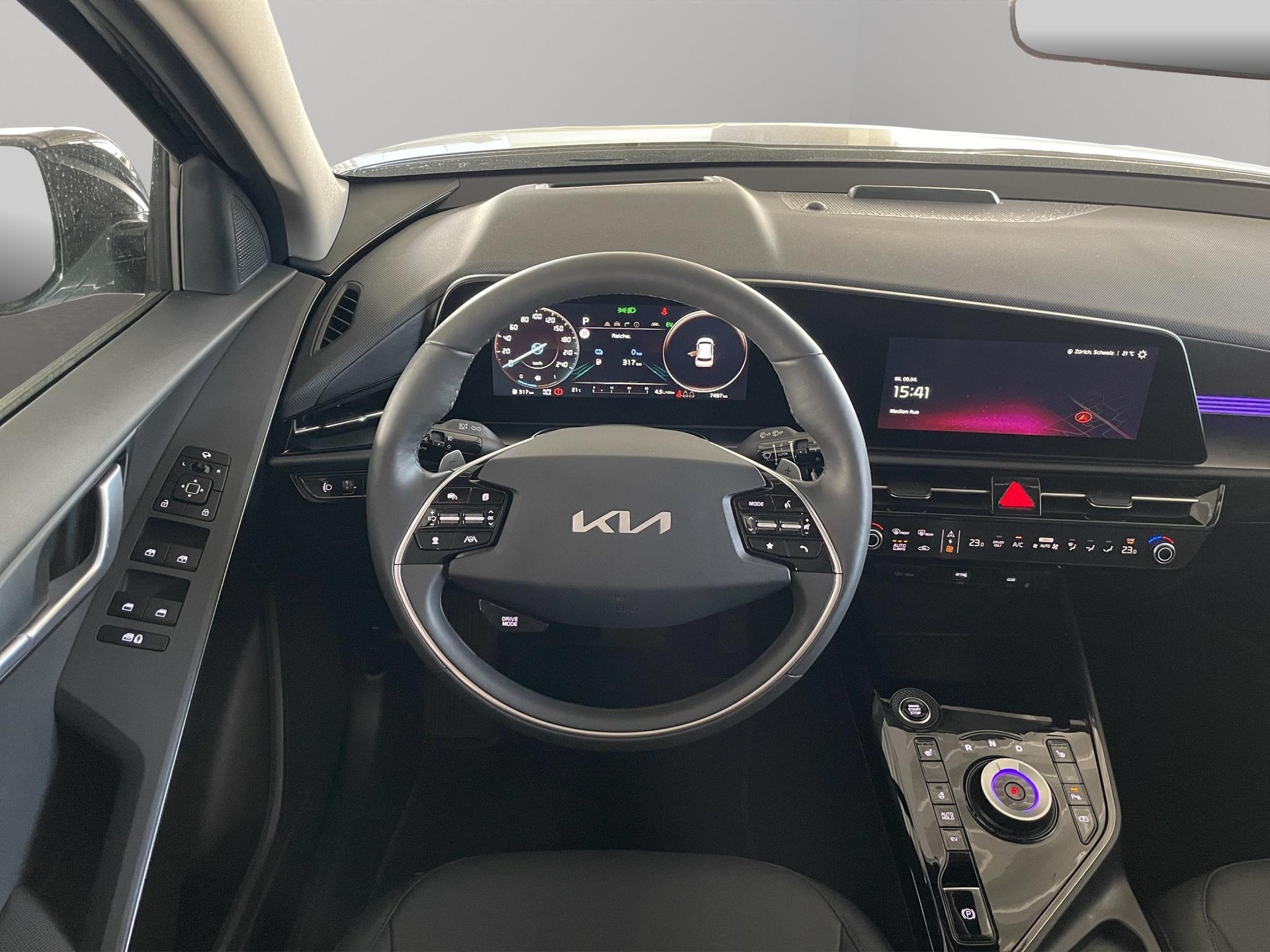 KIA Niro 1.6 GDi Plug-in Hybrid Power Edition-image-10