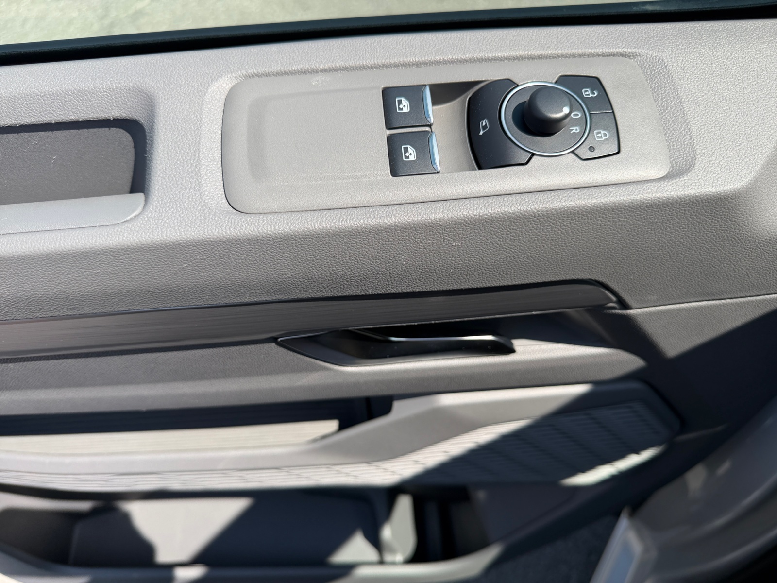 VW Transporter 2.0 TDI 4Motion Automat 60Monate Garantie ab Erstinverkehrsserzung-image-10