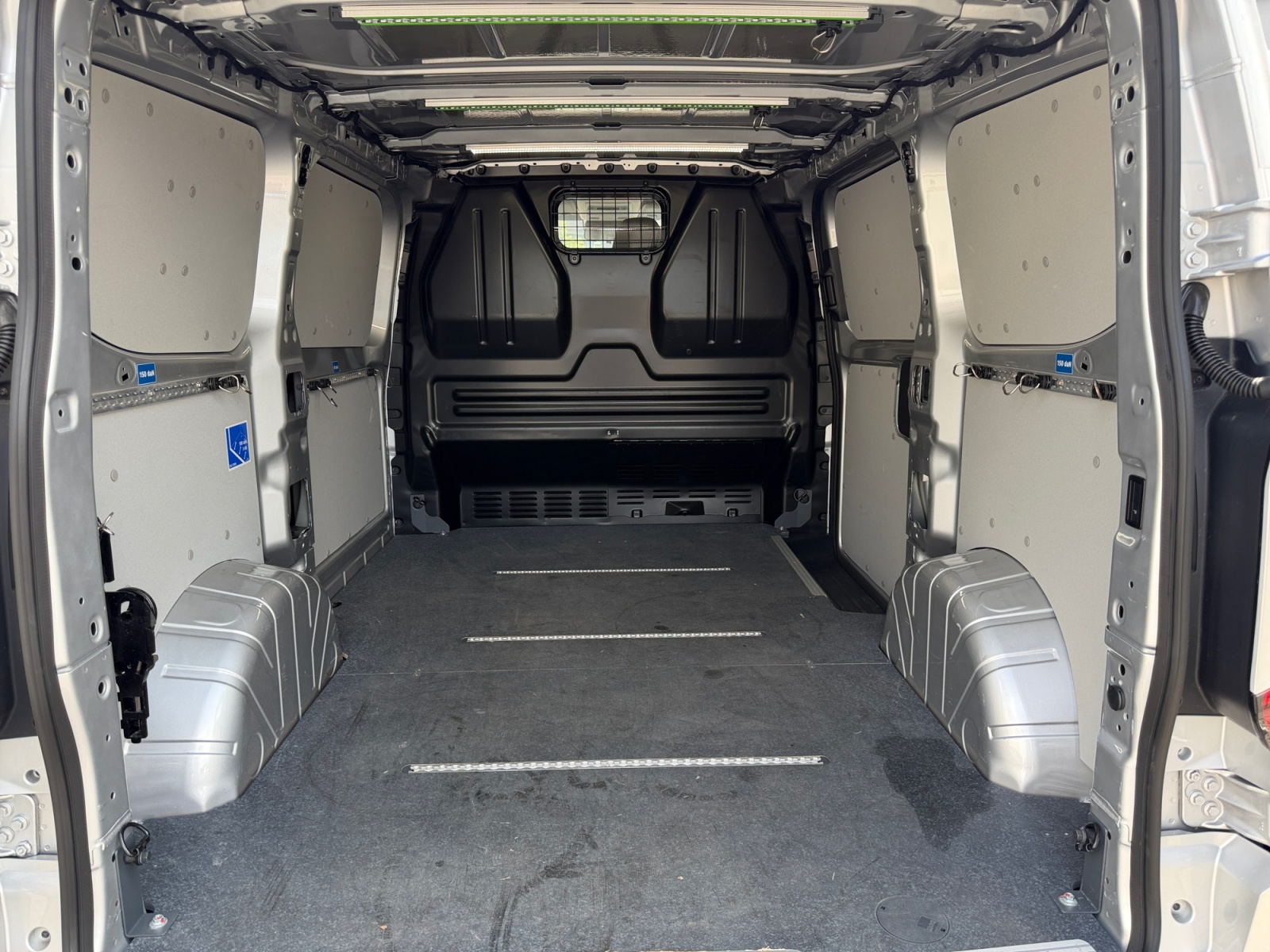 VW Transporter 2.0 TDI 4Motion Automat 60Monate Garantie ab Erstinverkehrsserzung-image-18