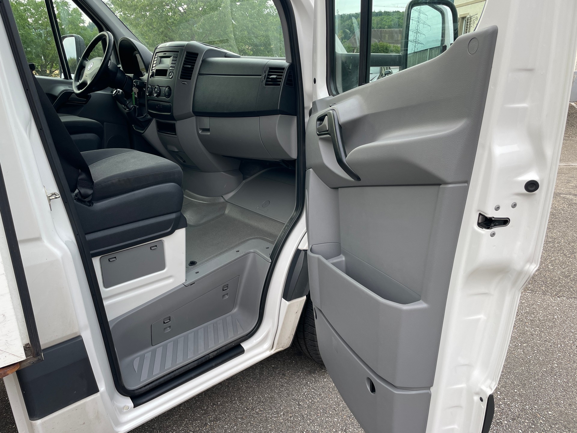 VW Crafter 35 2.0 TDI CR Hebebühne-image-17