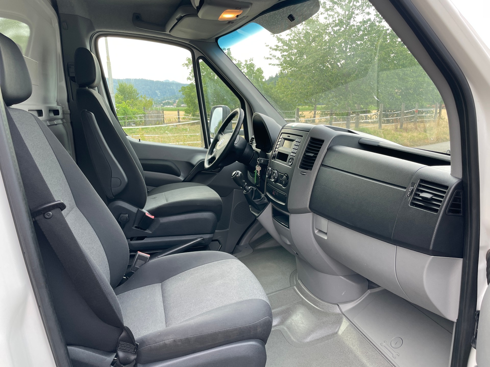 VW Crafter 35 2.0 TDI CR Hebebühne-image-16