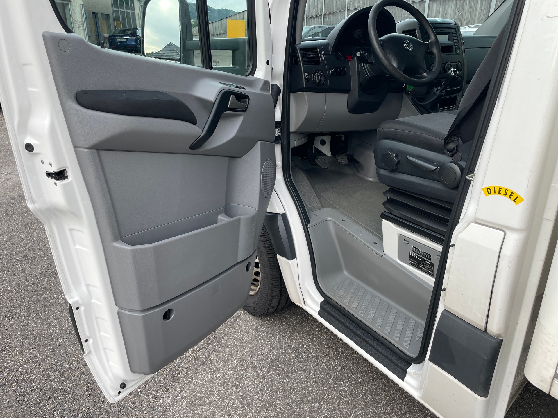 VW Crafter 35 2.0 TDI CR Hebebühne-image-12