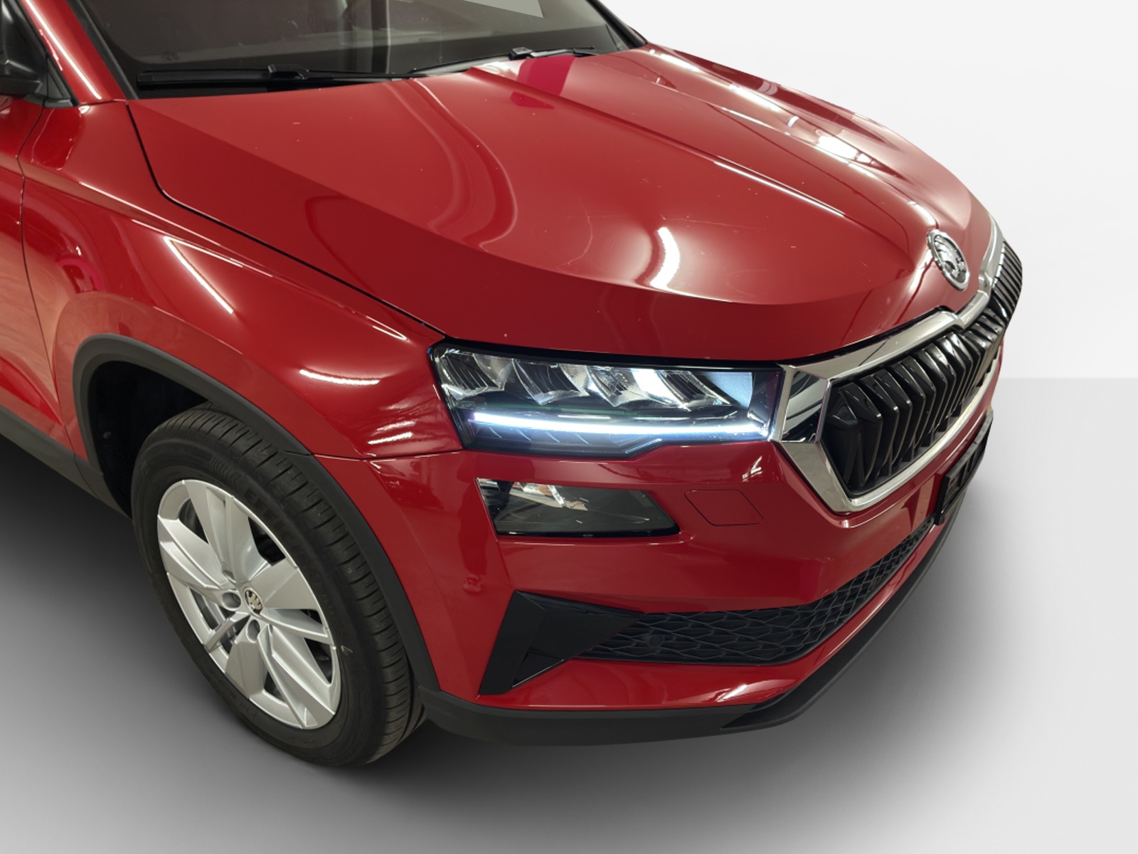 SKODA Karoq 1.5 TSI Selection DSG-image-14