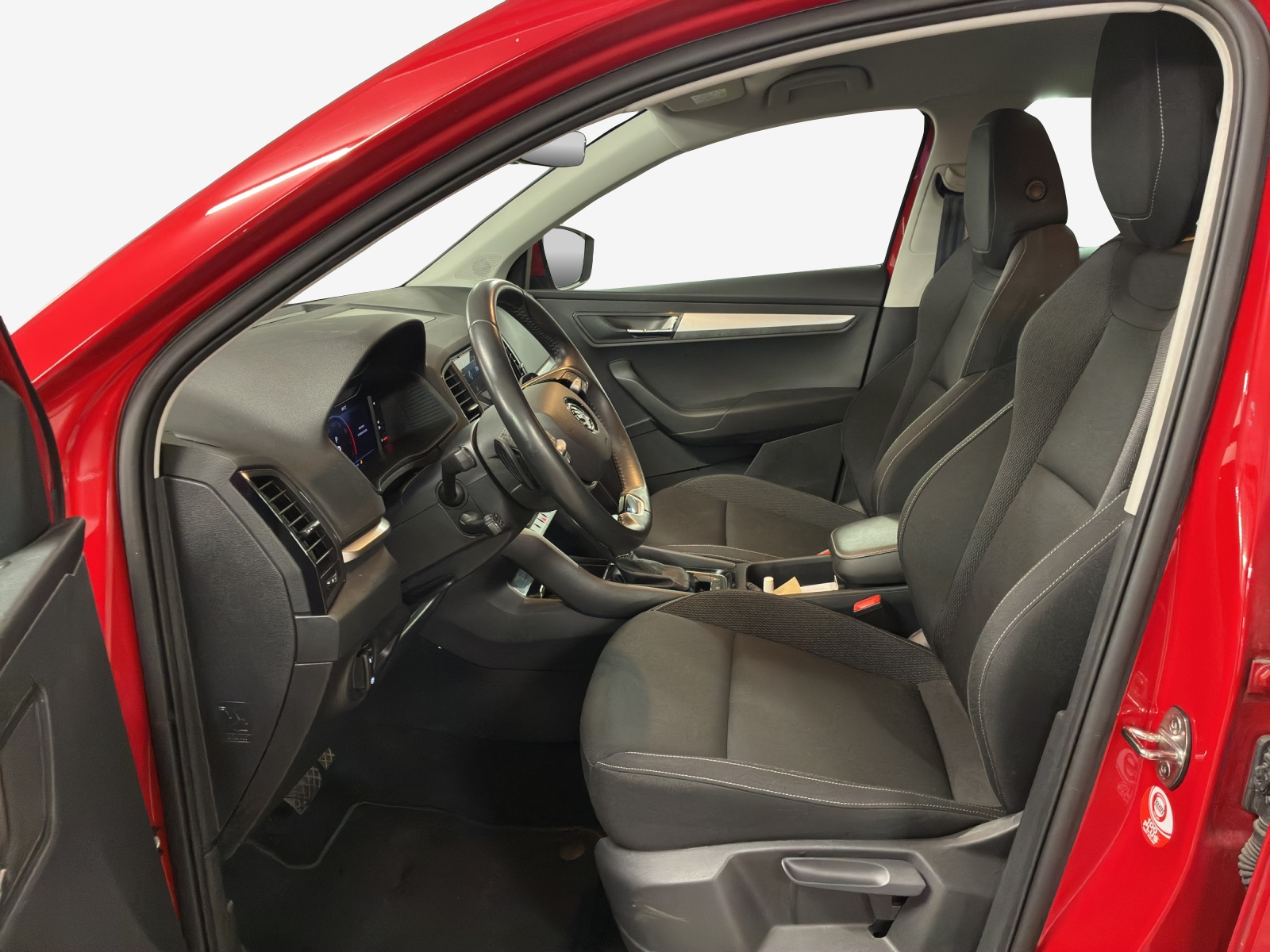 SKODA Karoq 1.5 TSI Selection DSG-image-7
