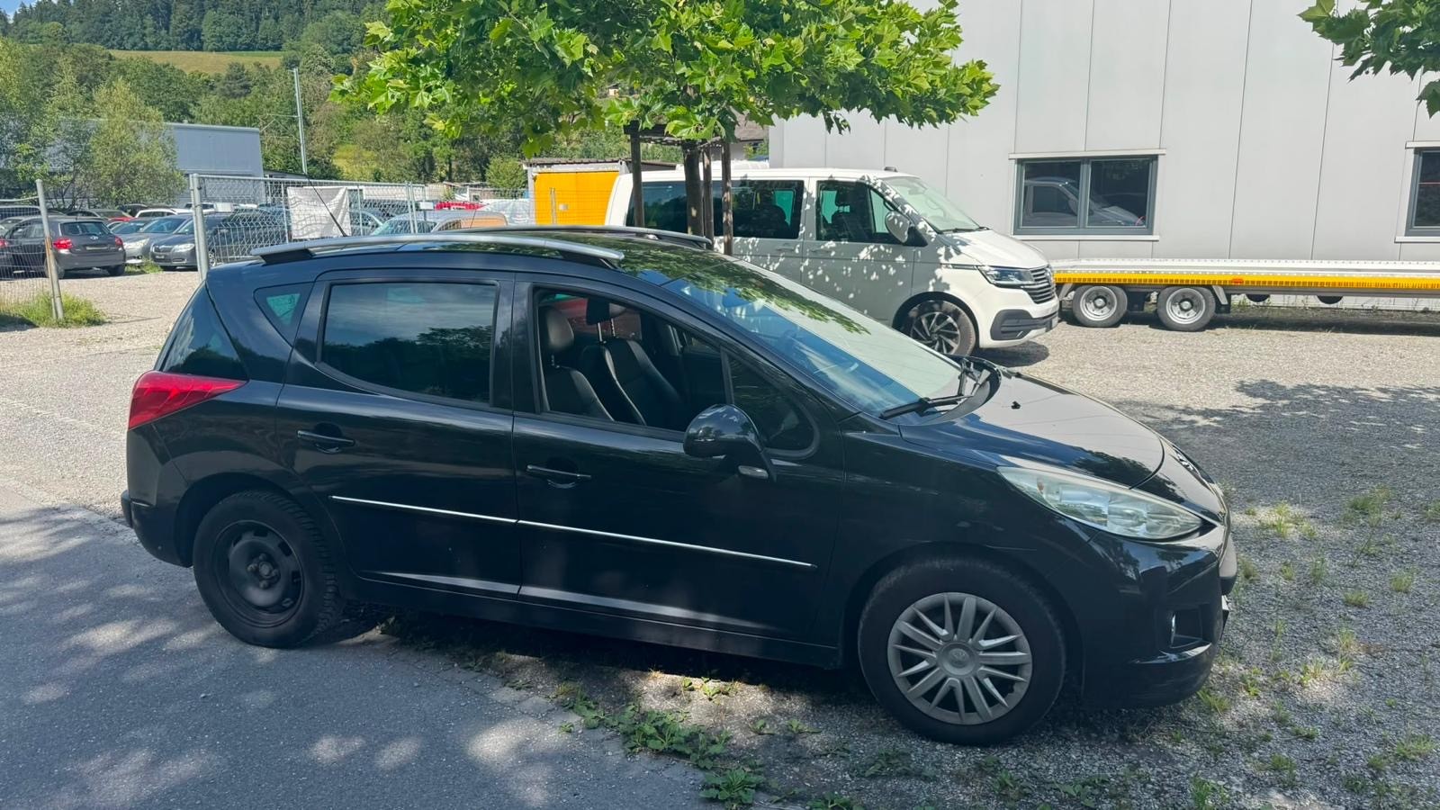 PEUGEOT 207 SW 1.6 16V Active-image-1